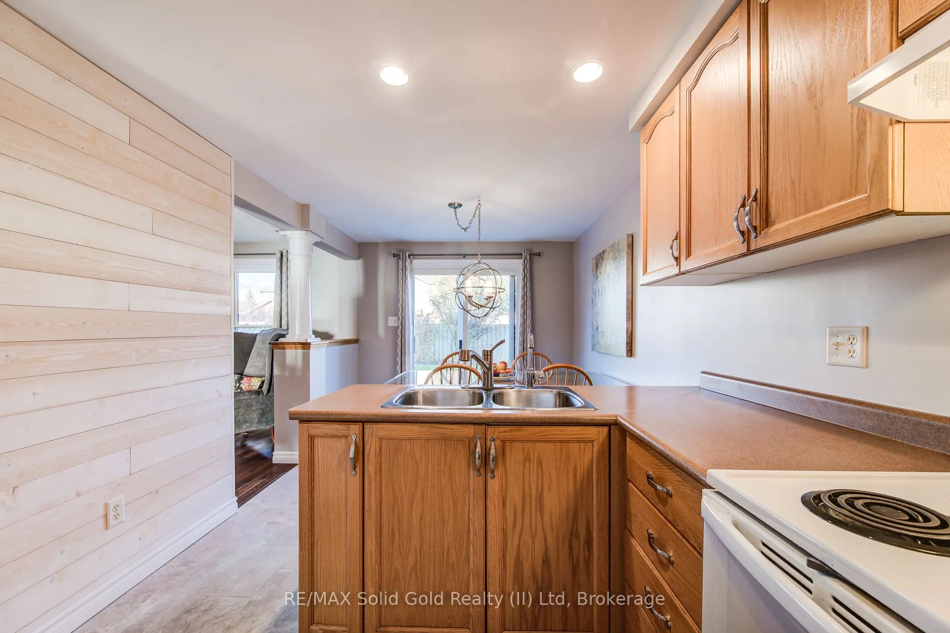 528 Chesapeake Crescent