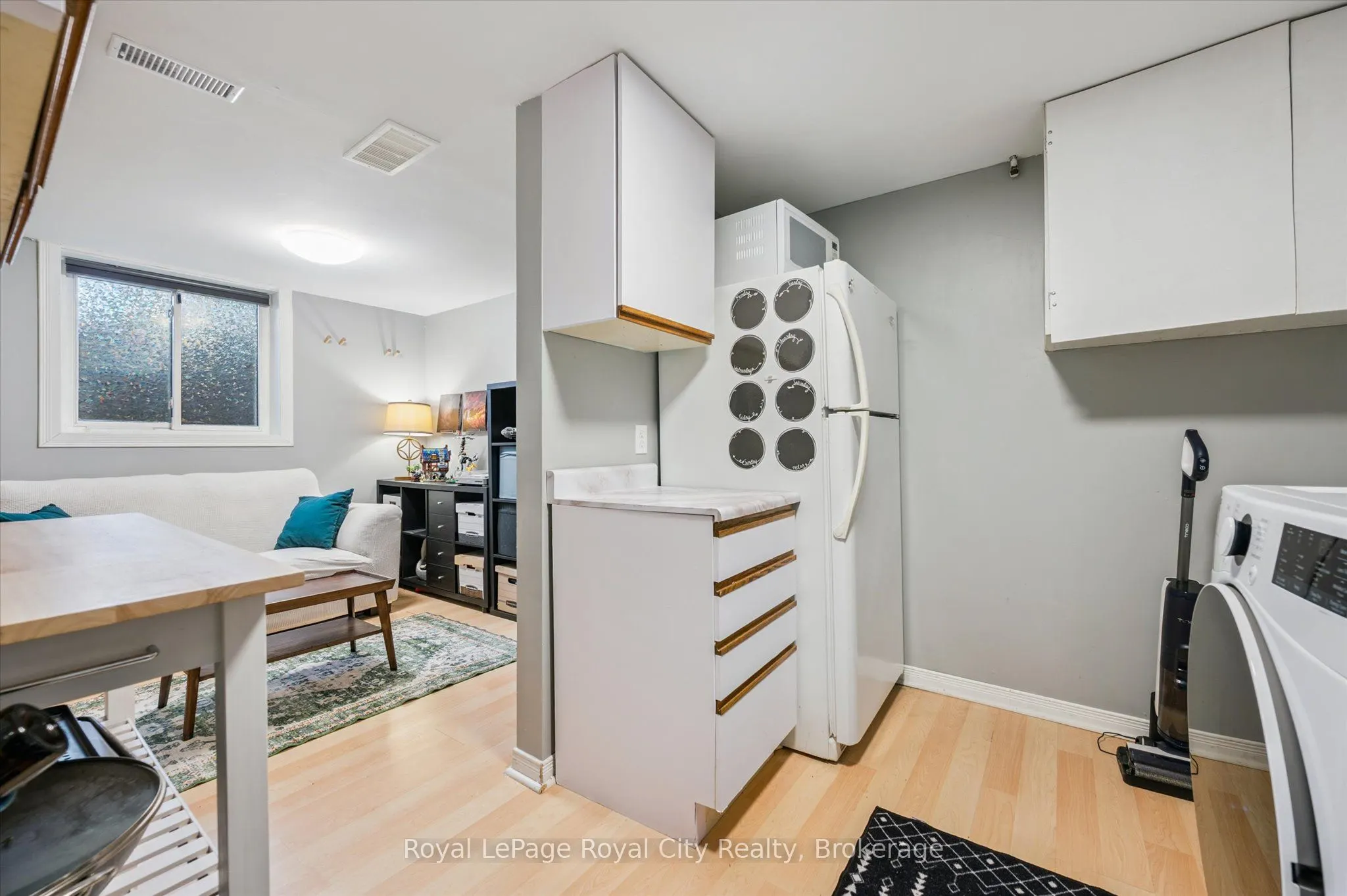 406 Scottsdale Drive, #20