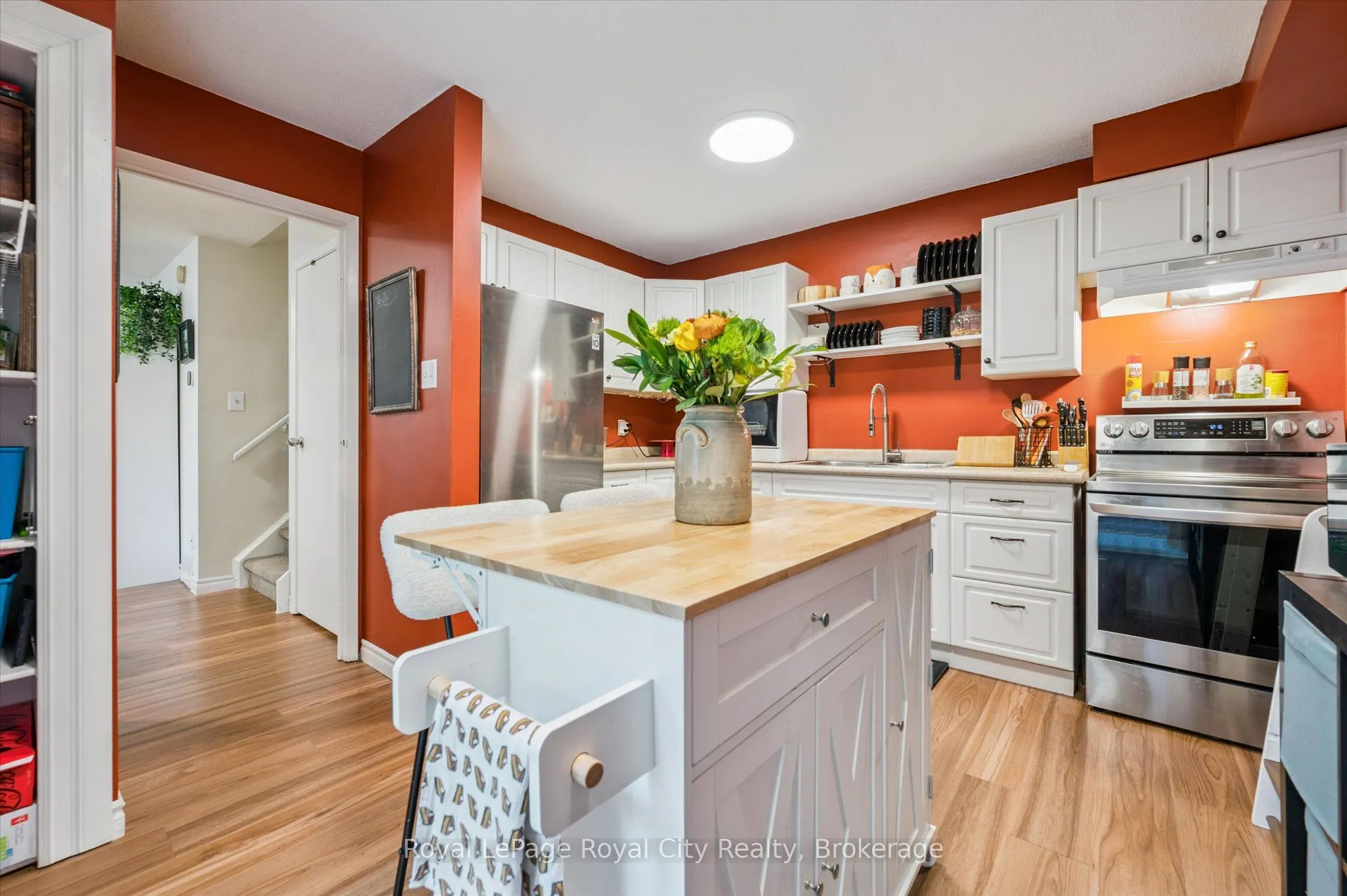 406 Scottsdale Drive, #20