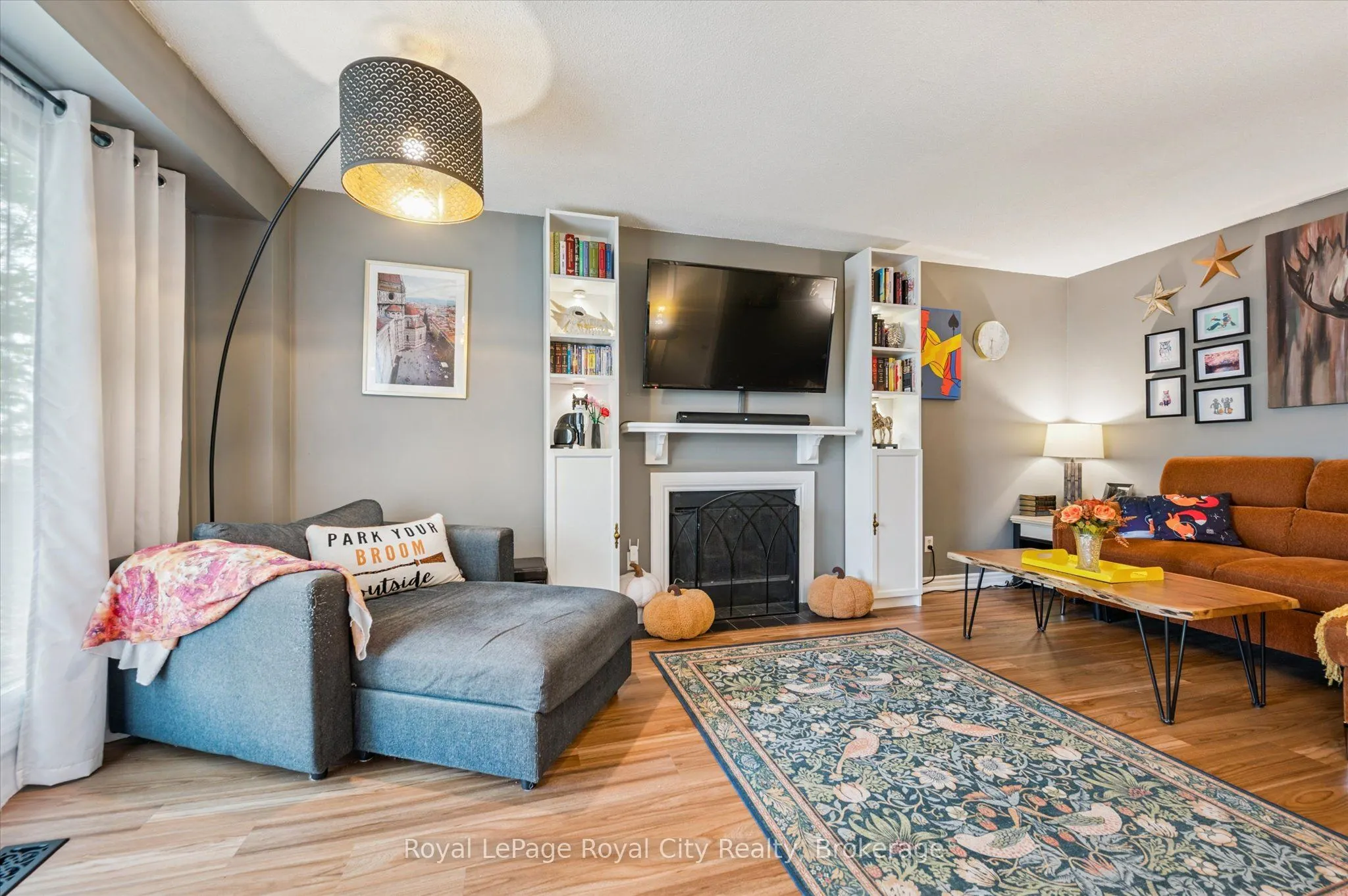 406 Scottsdale Drive, #20