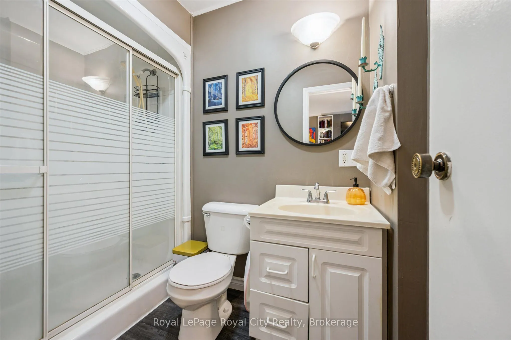 406 Scottsdale Drive, #20