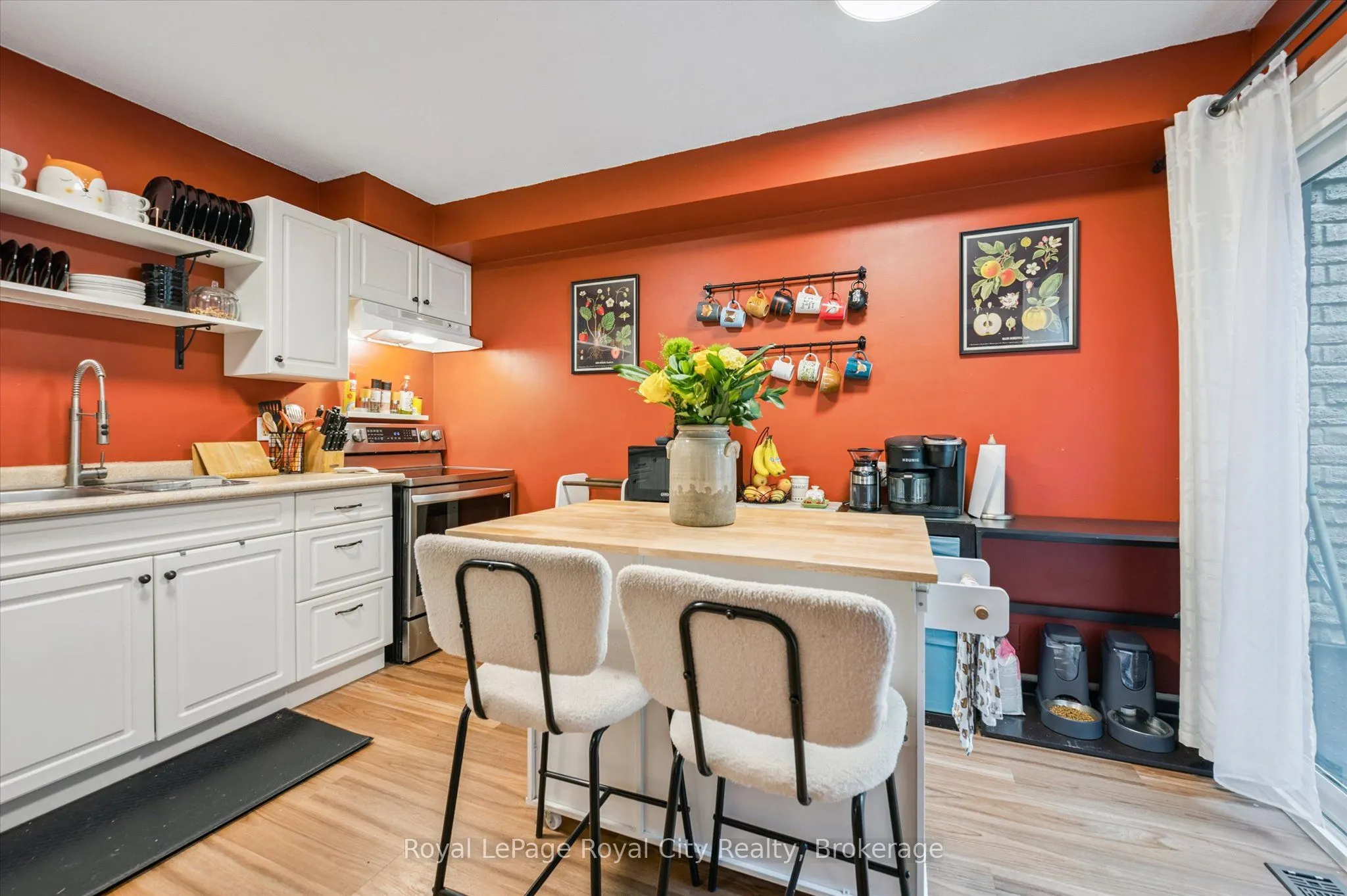 406 Scottsdale Drive, #20