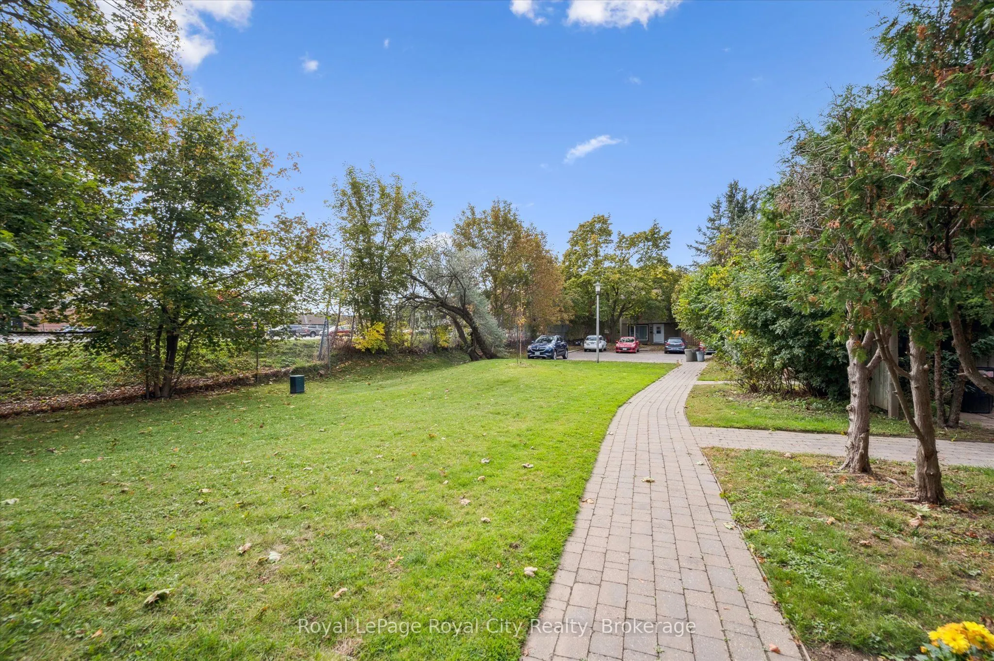 406 Scottsdale Drive, #20