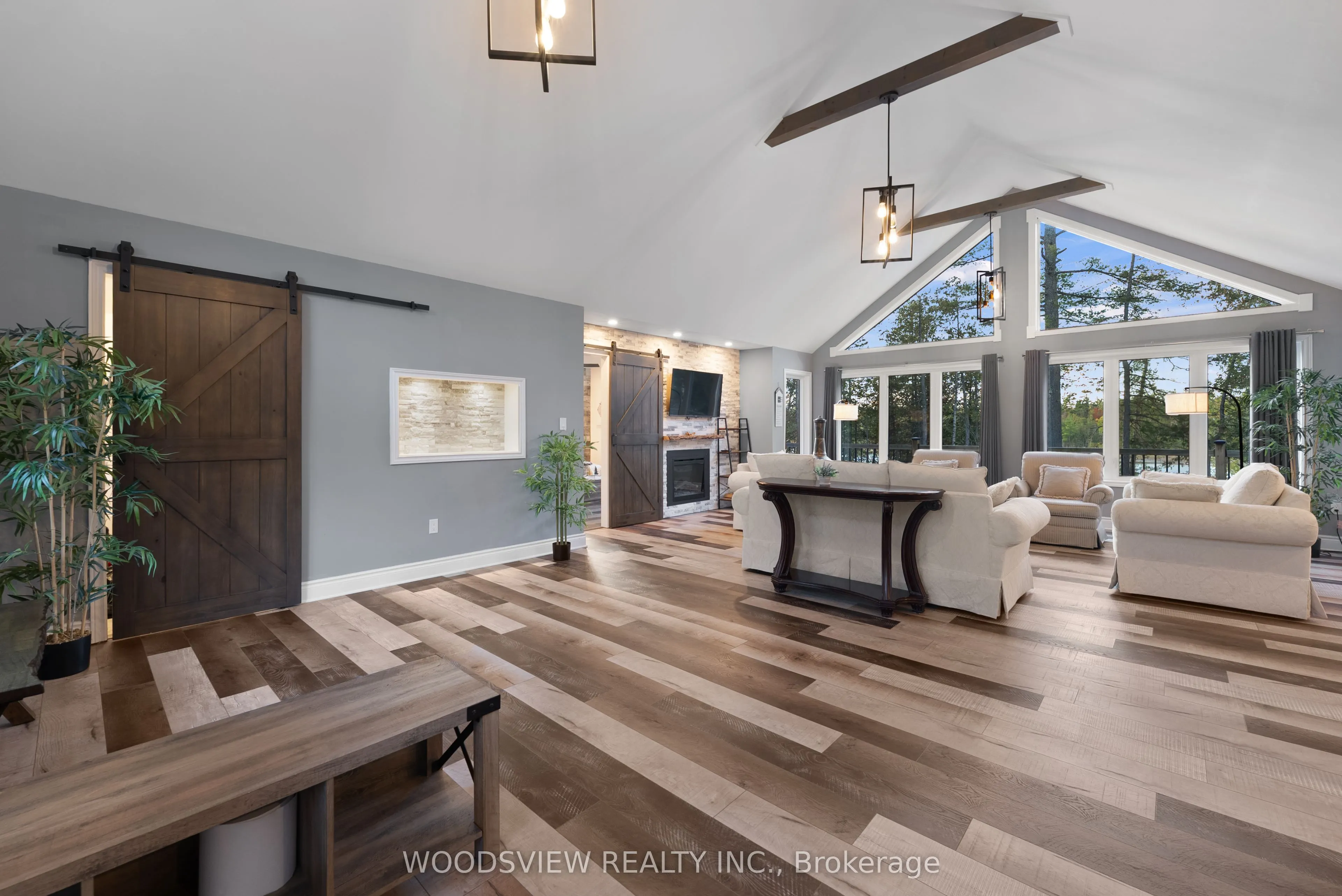 89 Little Silver Way