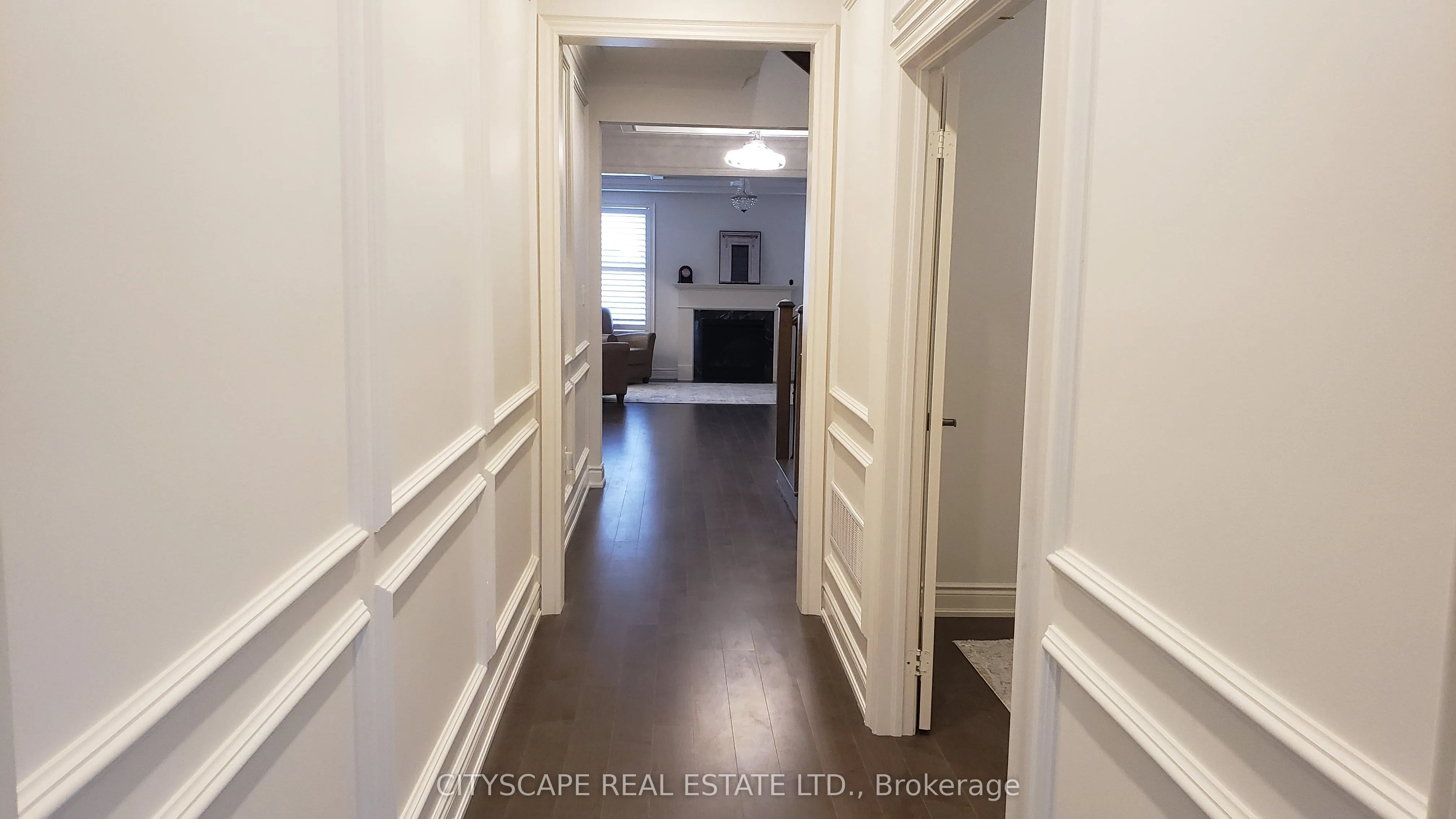 114 Avanti Crescent