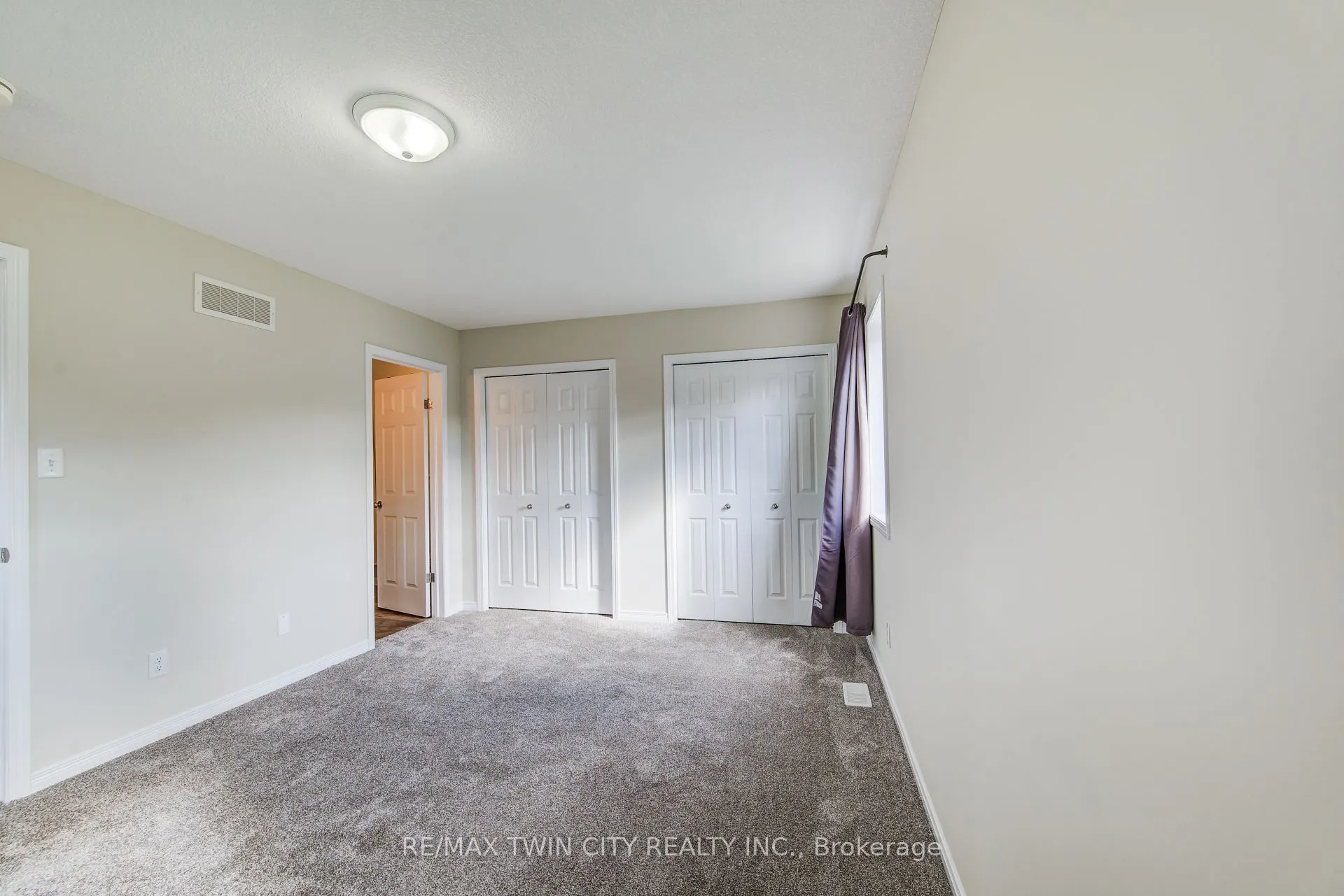 50 Pinnacle Drive