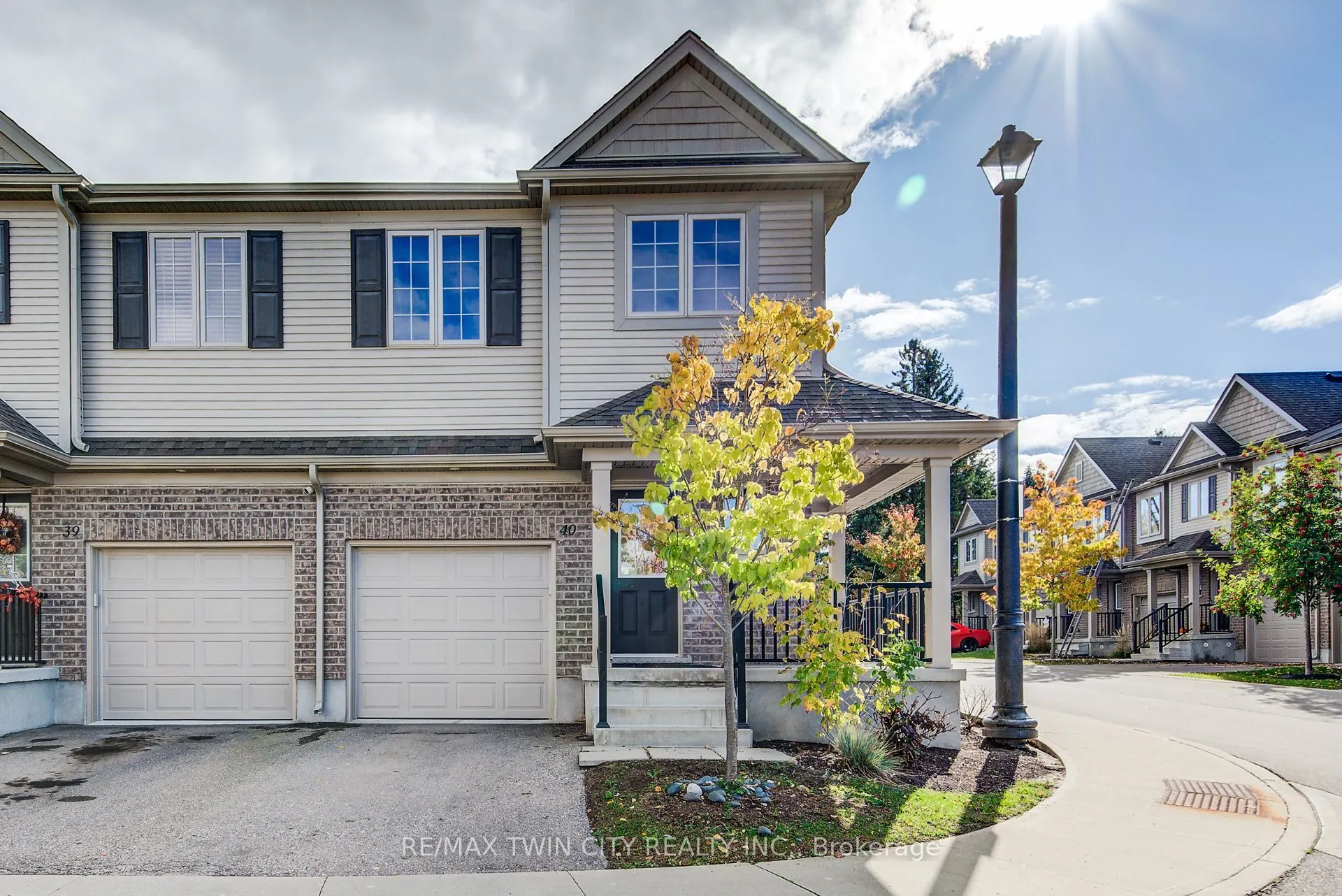 50 Pinnacle Drive