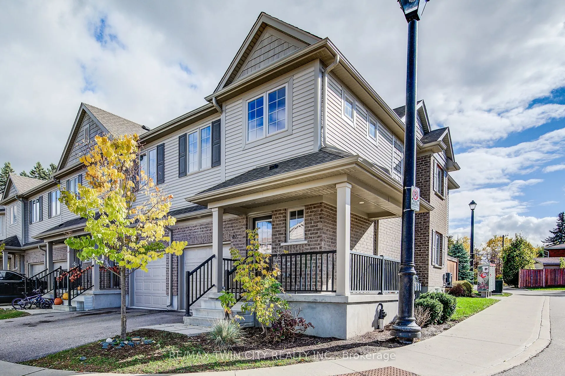 50 Pinnacle Drive