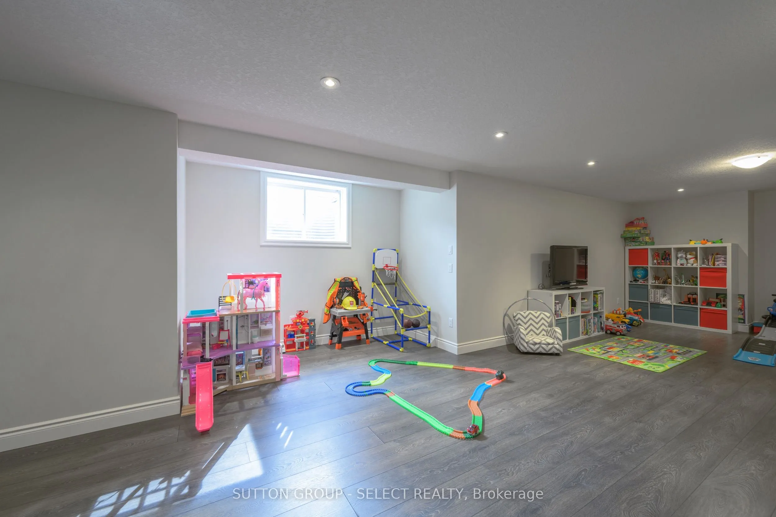 1517 Sandpiper Drive