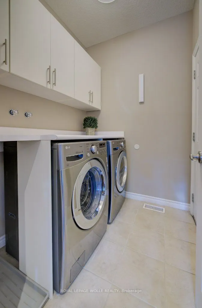 435 Winchester Drive, #4