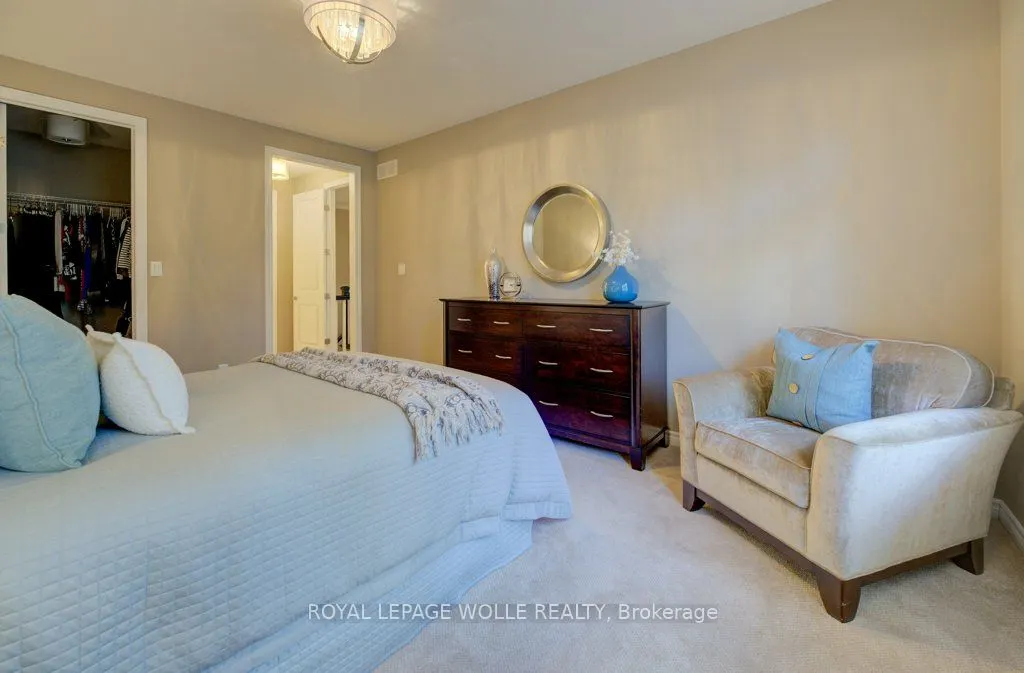 435 Winchester Drive, #4