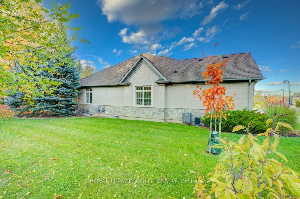 435 Winchester Drive, #4