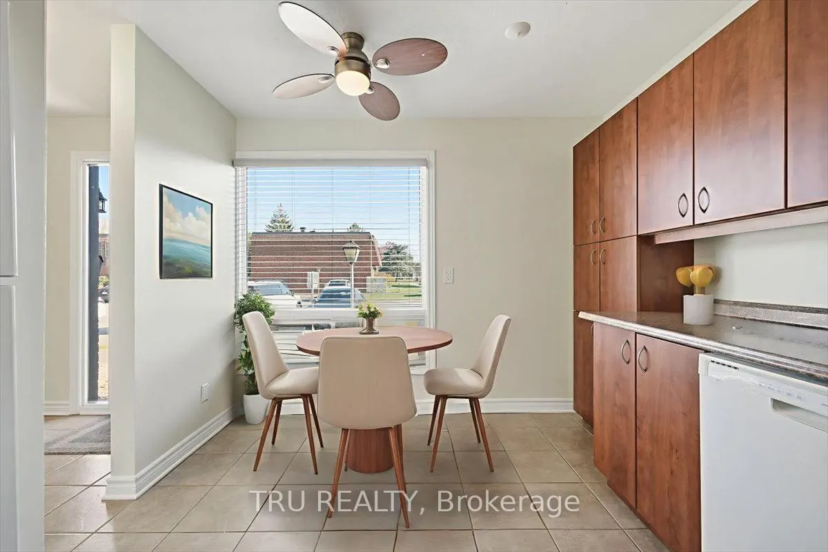 2290 Cotters Crescent, #65
