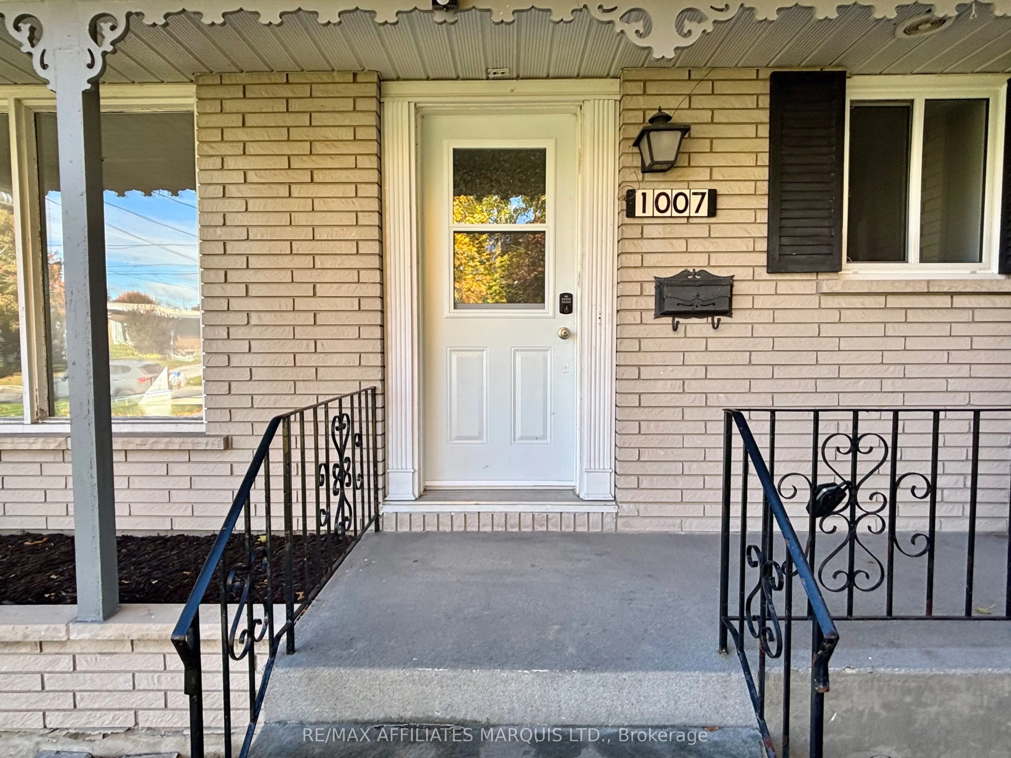 1007 Lasalle Road