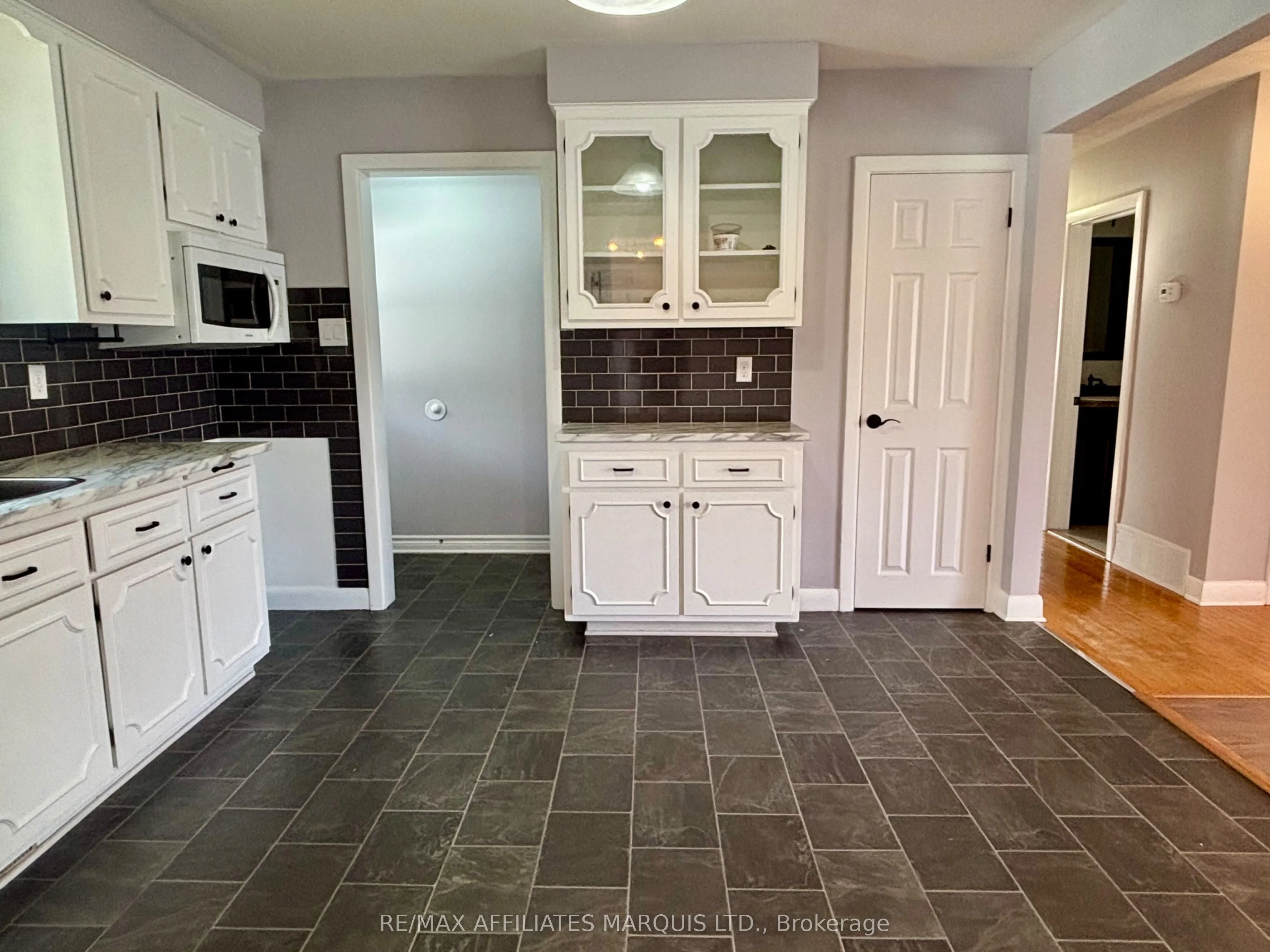 1007 Lasalle Road