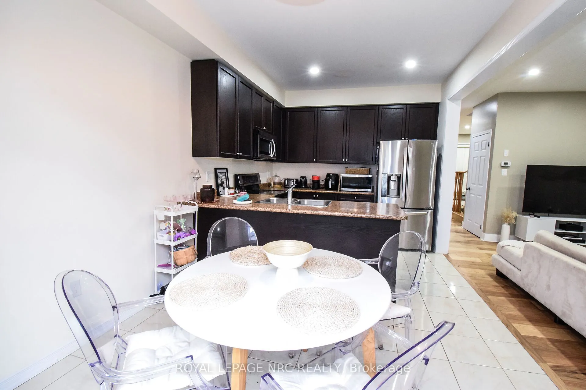 7794 Sassafras Trail