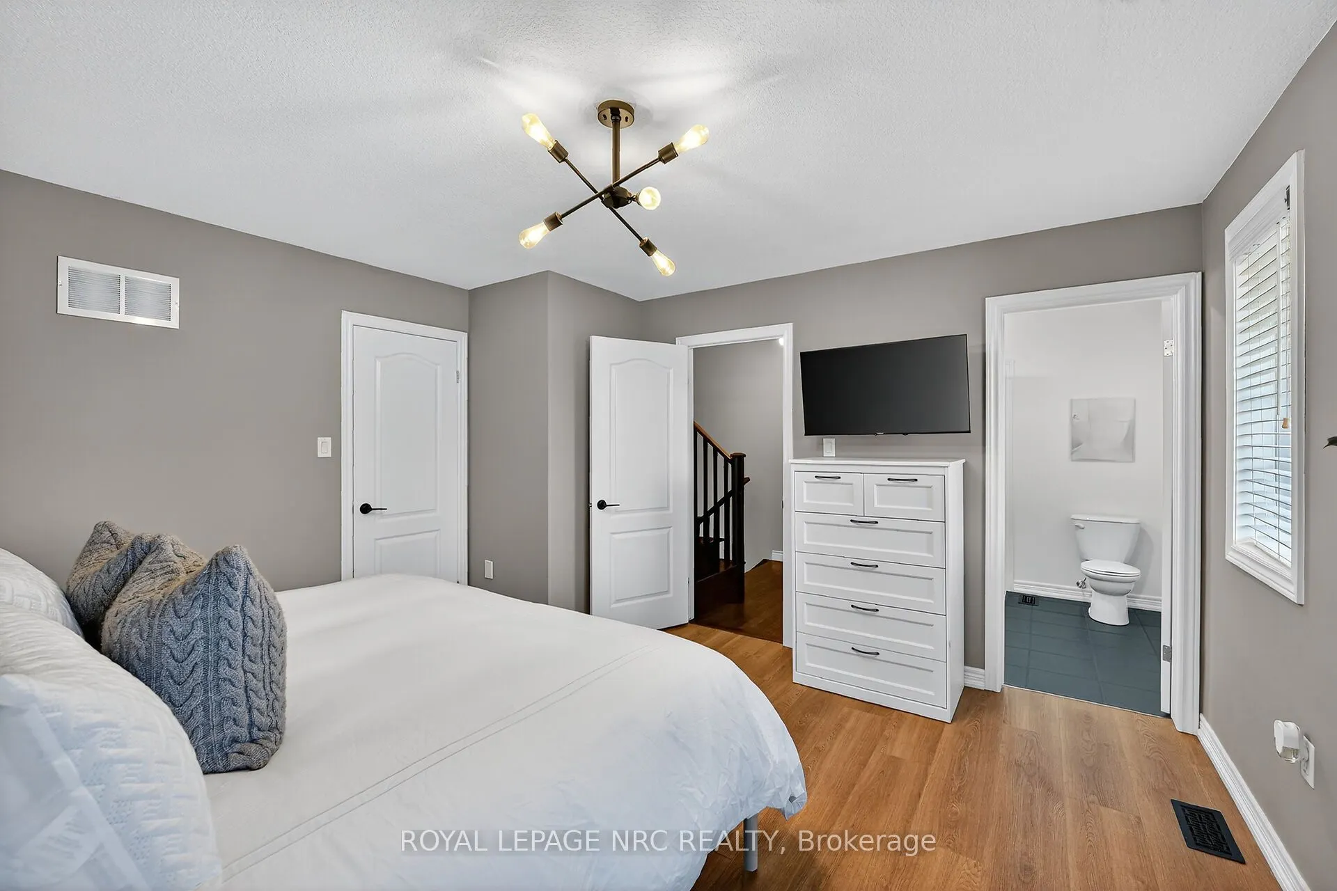 40 Dartmouth Gate, #15