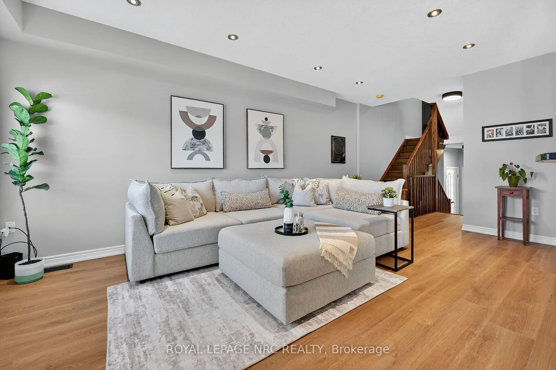 40 Dartmouth Gate, #15