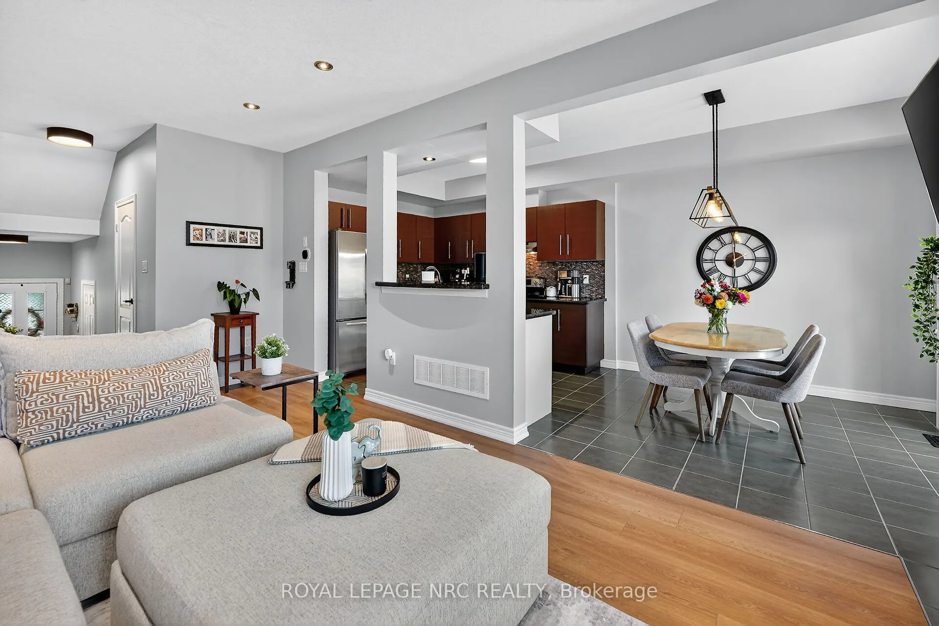 40 Dartmouth Gate, #15