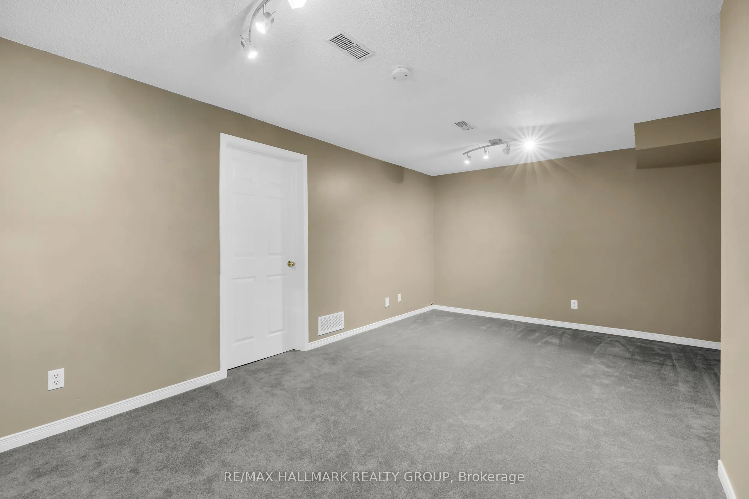 104 Banchory Crescent
