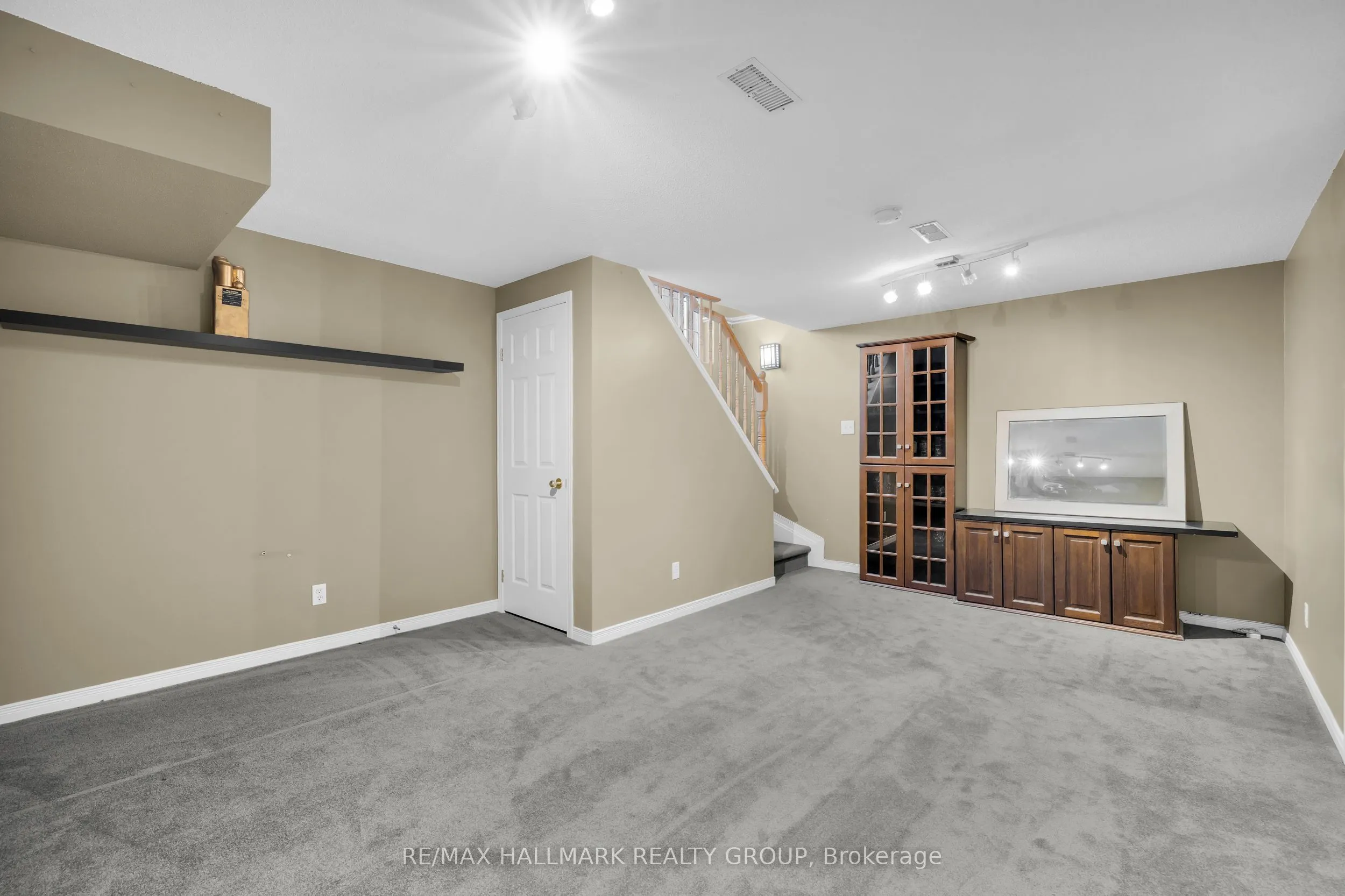104 Banchory Crescent