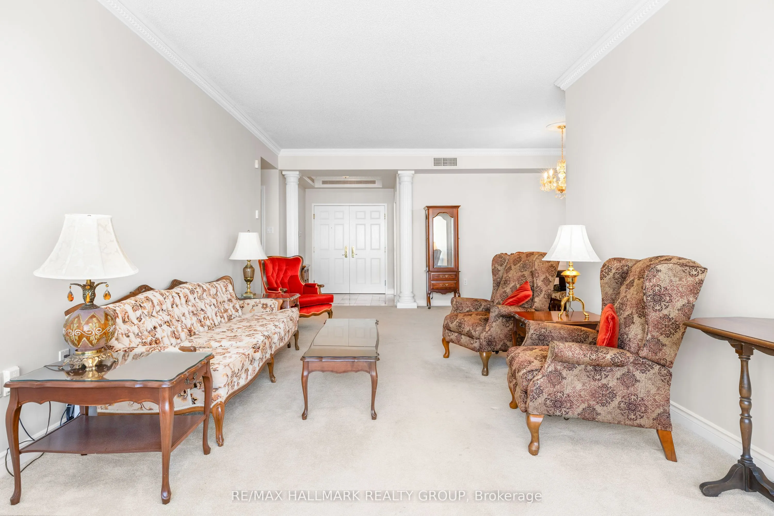 1480 Riverside Drive, #2403