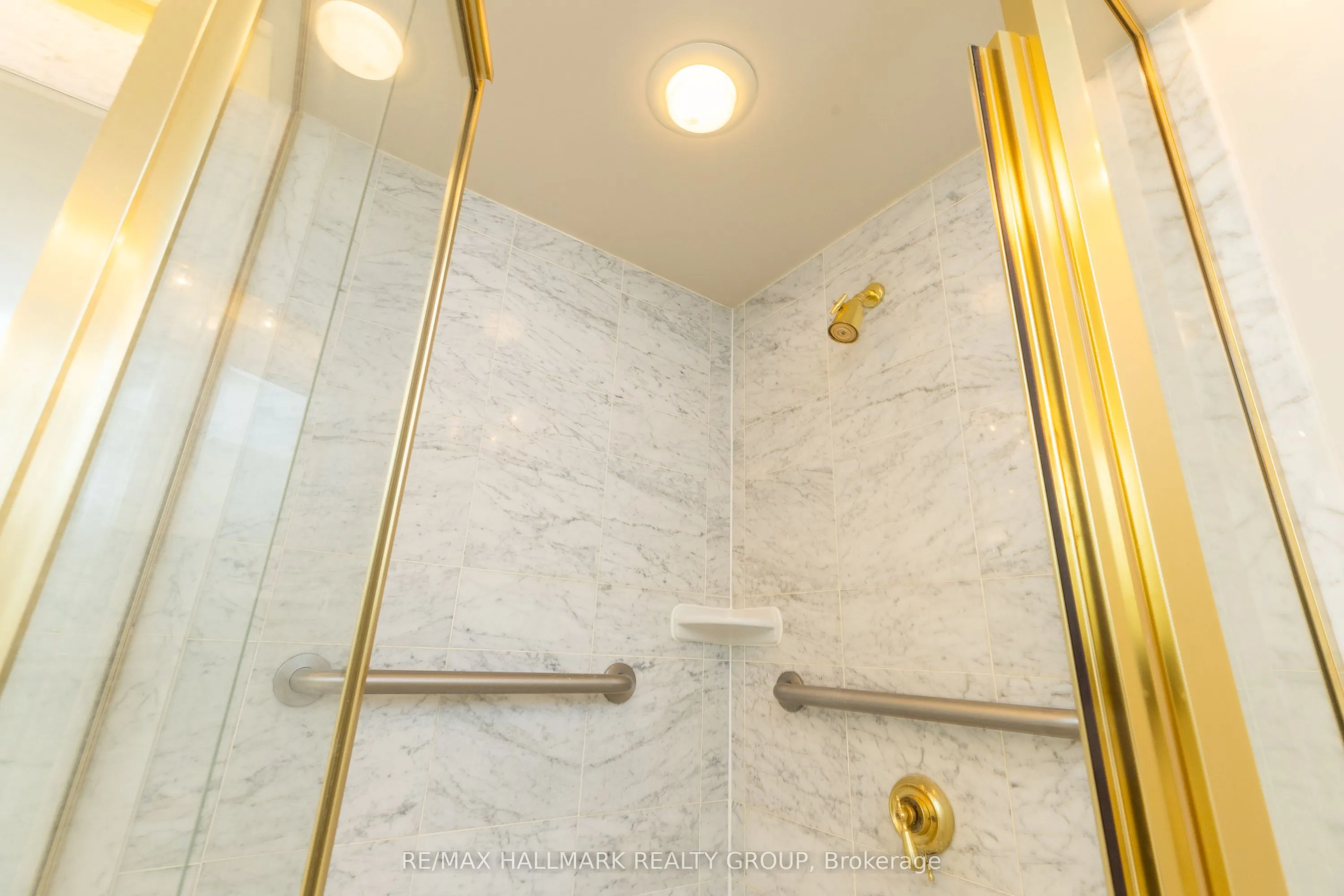 1480 Riverside Drive, #2403