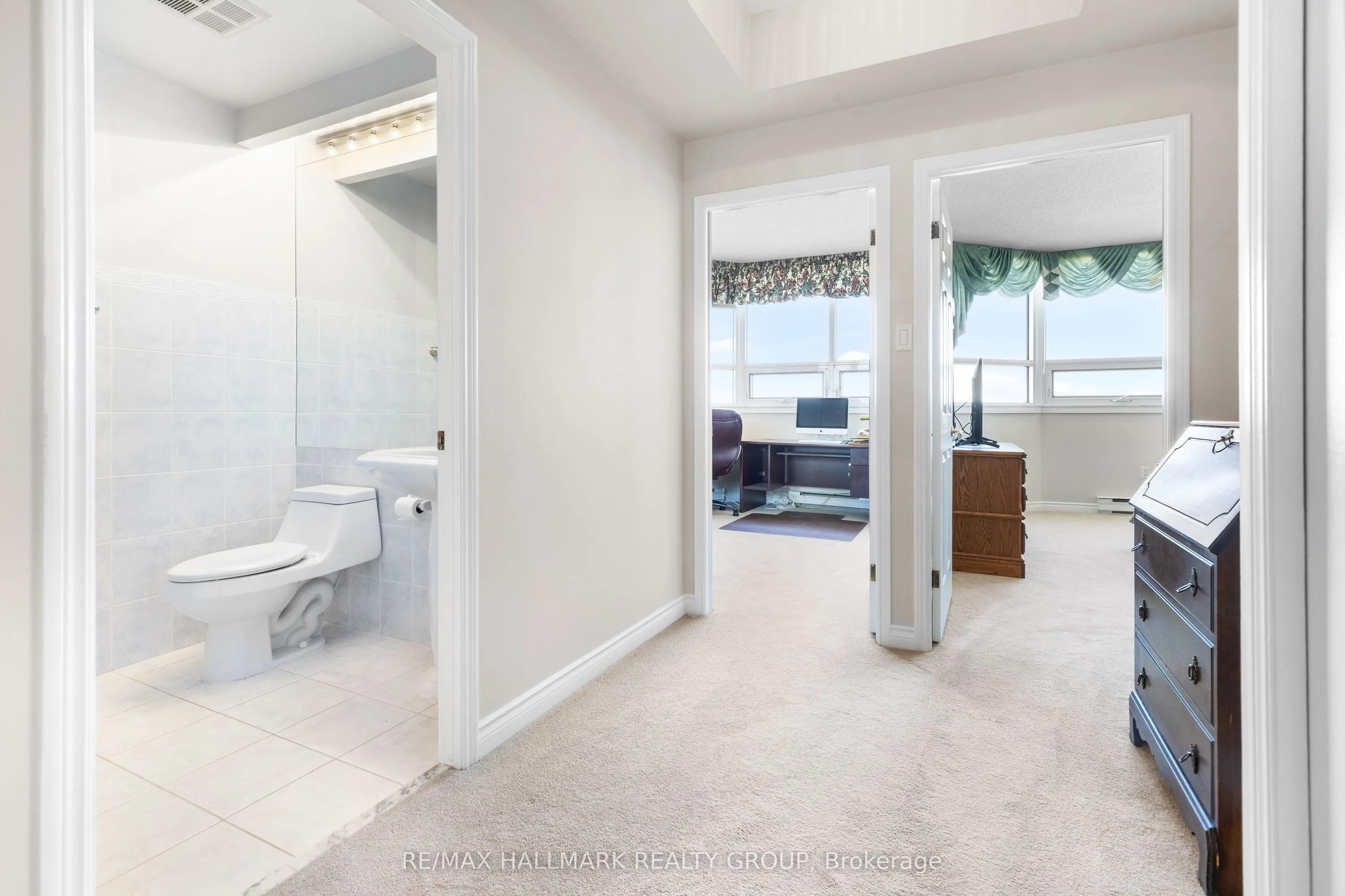 1480 Riverside Drive, #2403