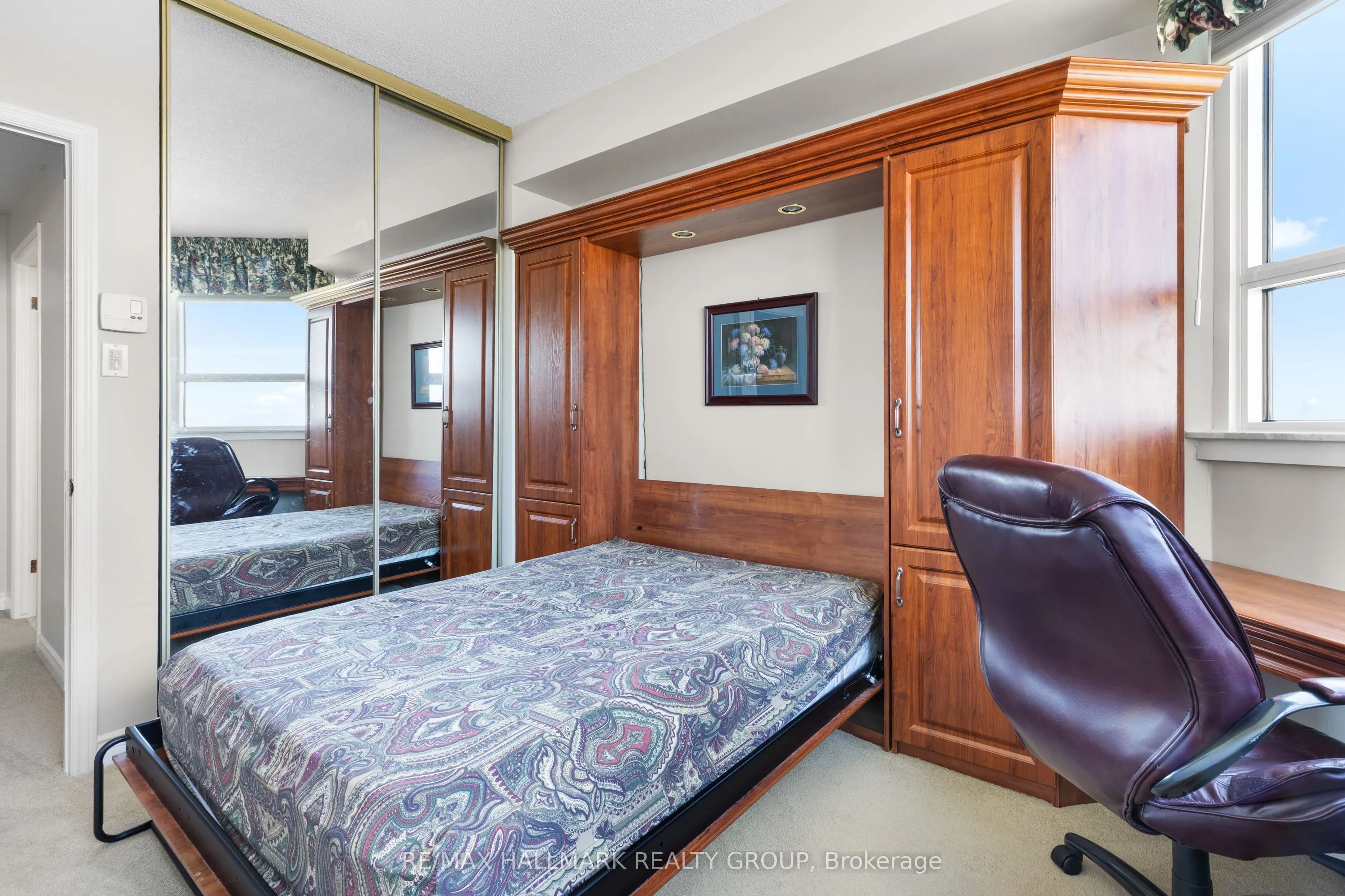 1480 Riverside Drive, #2403