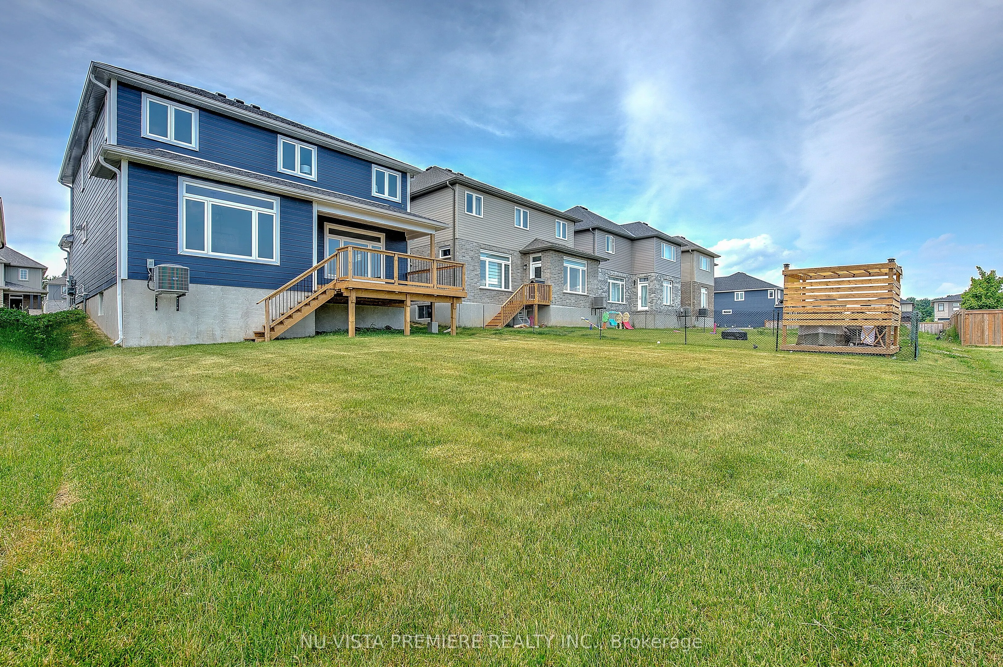 28 Basil Crescent