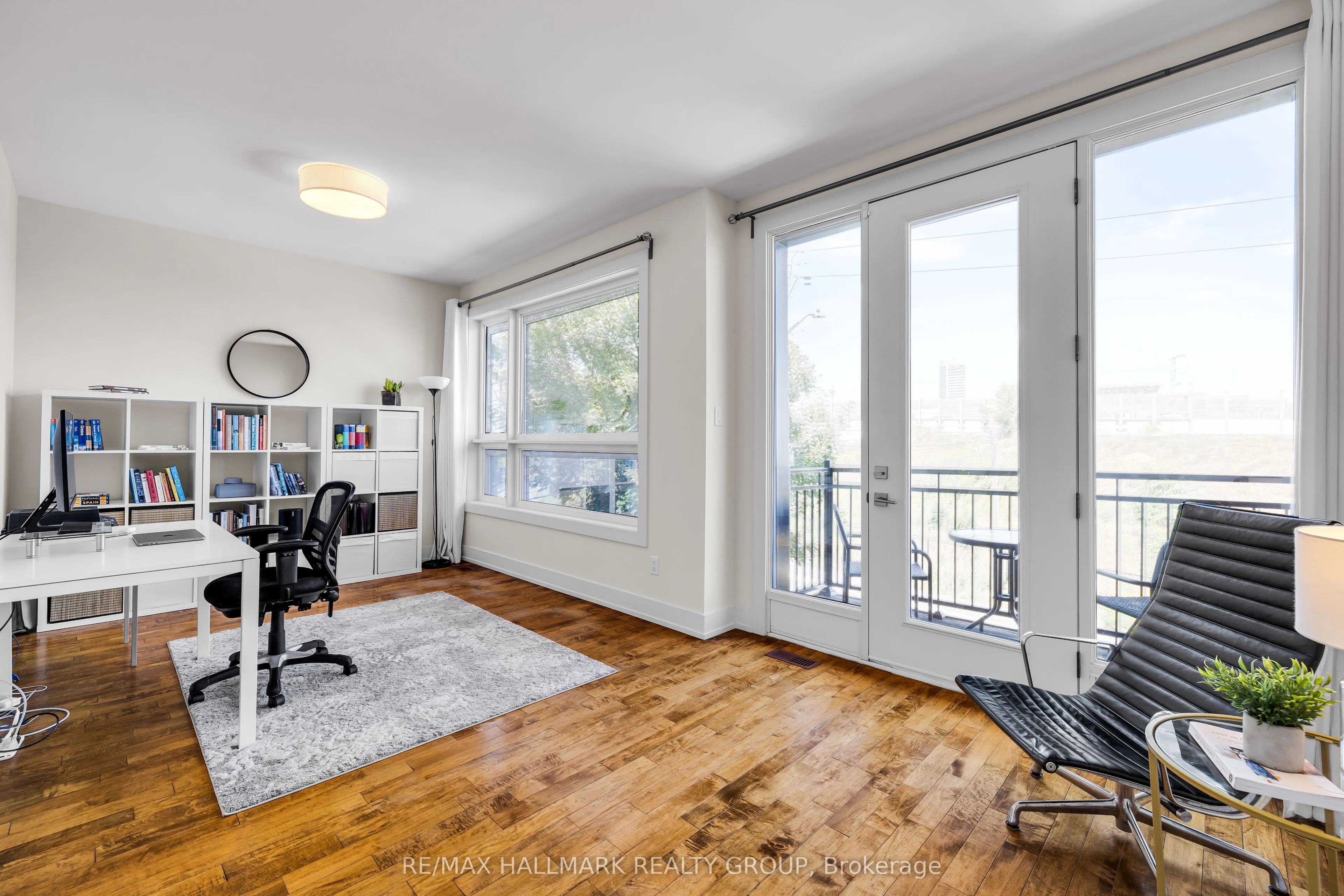 42B Young Street