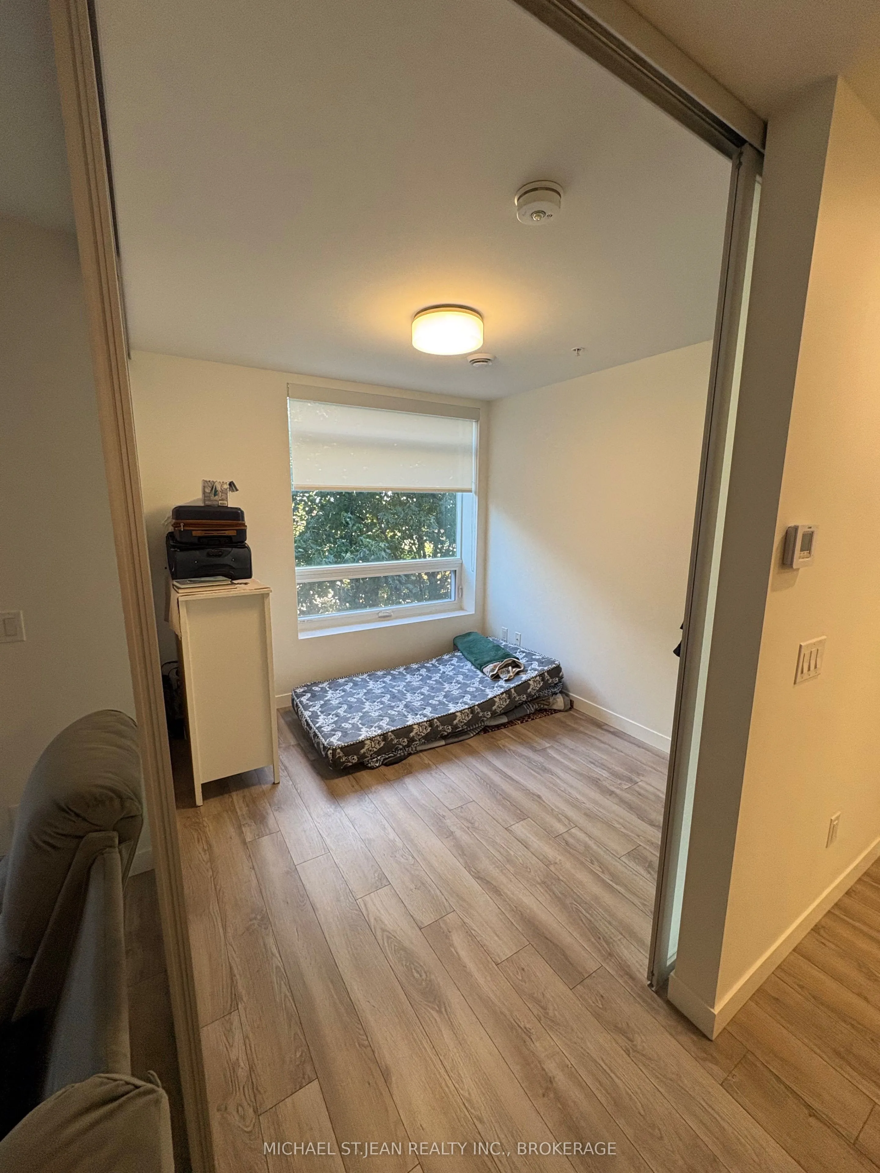 479 Charlton Avenue E, #306