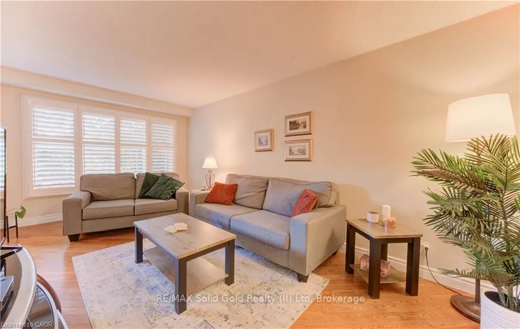 89 Woolwich Street, #12