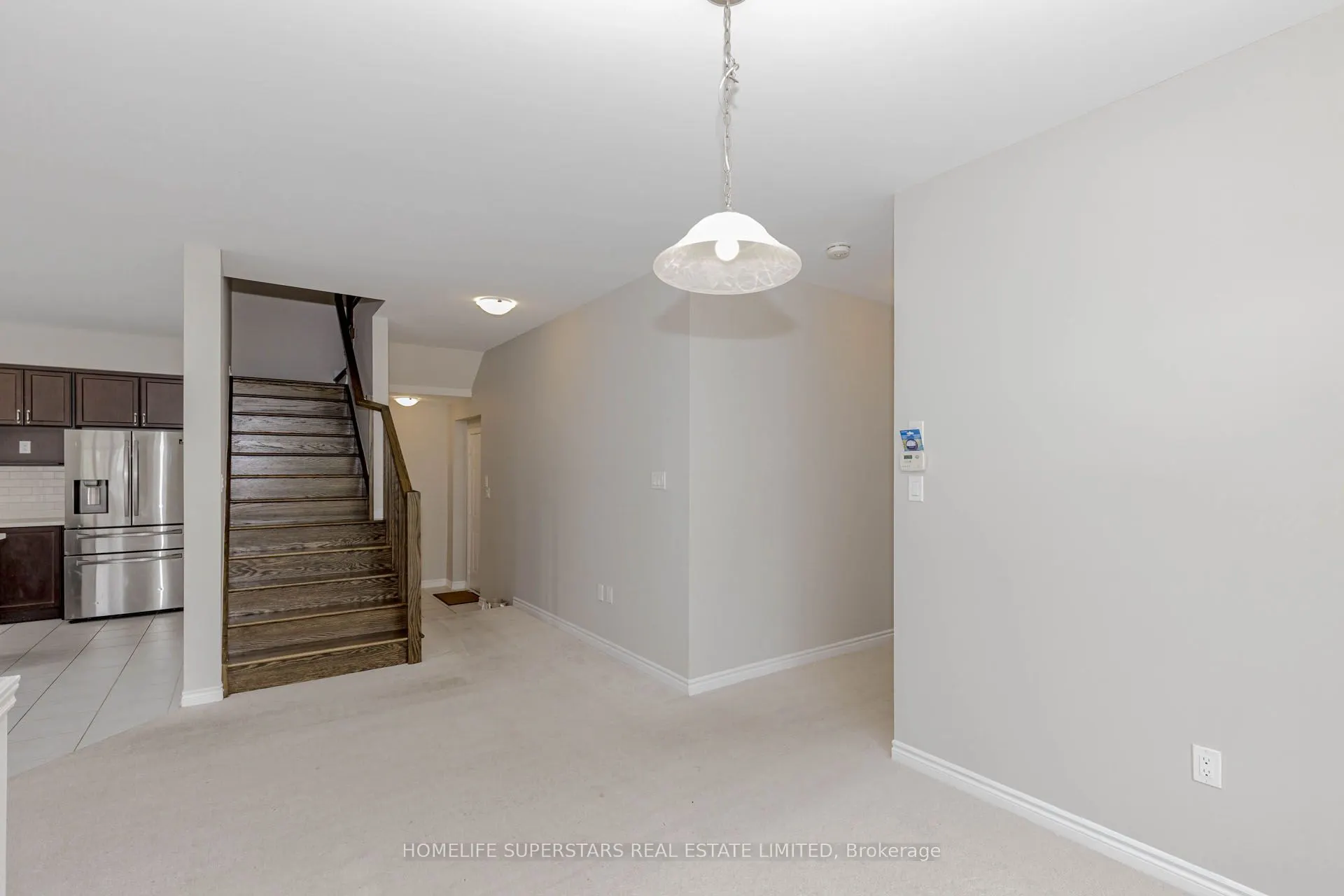10 Macklin Street