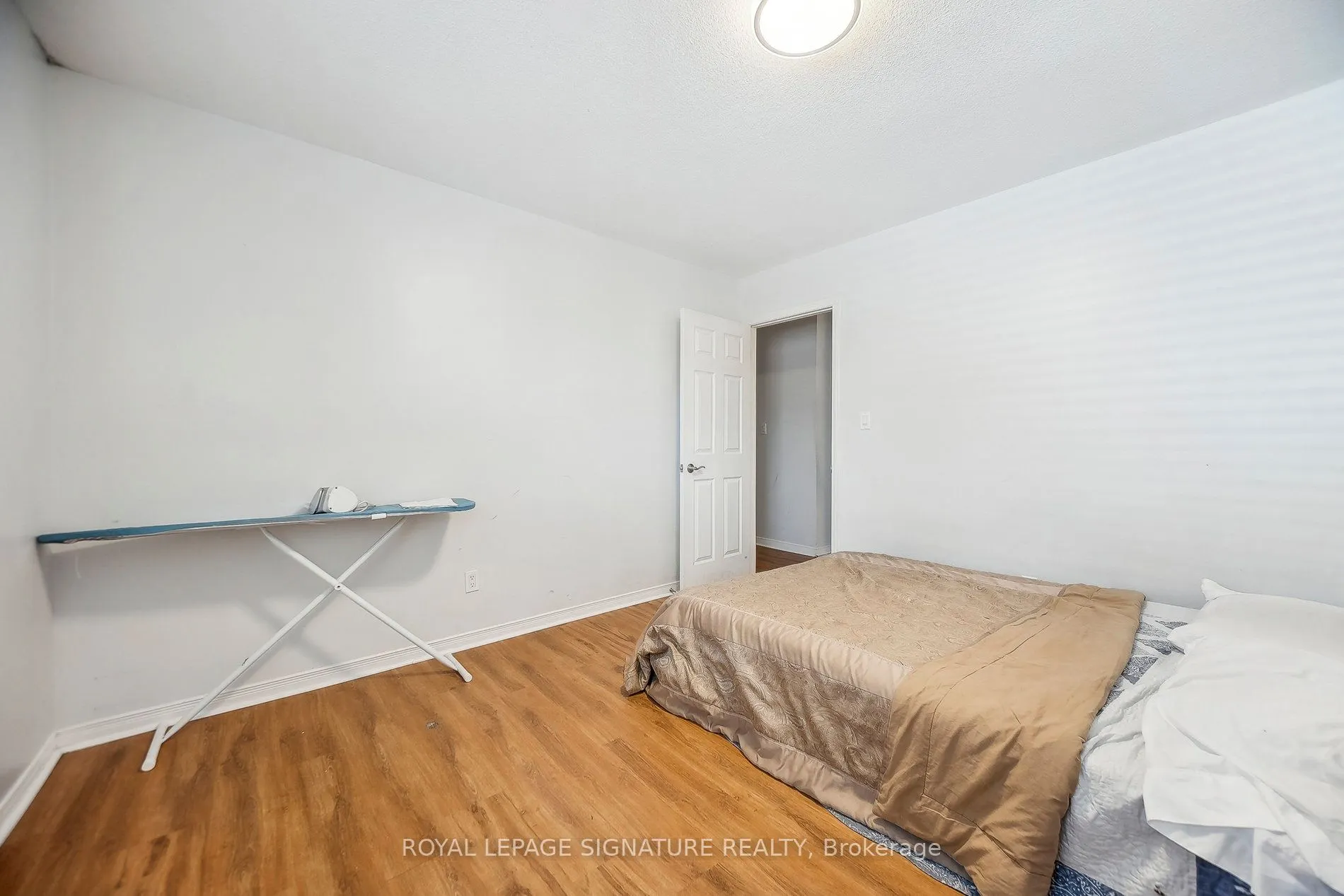 90 Tisdale Street S