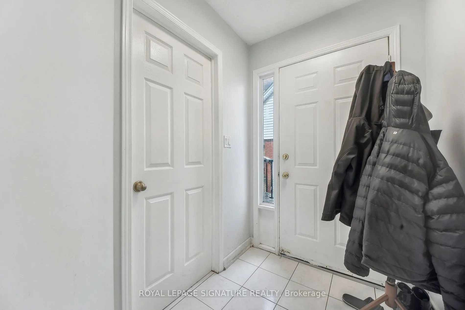 90 Tisdale Street S