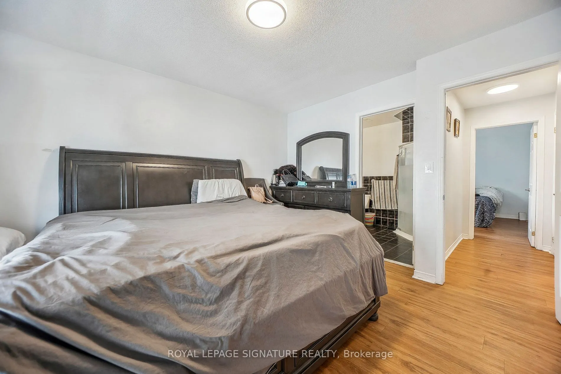 90 Tisdale Street S