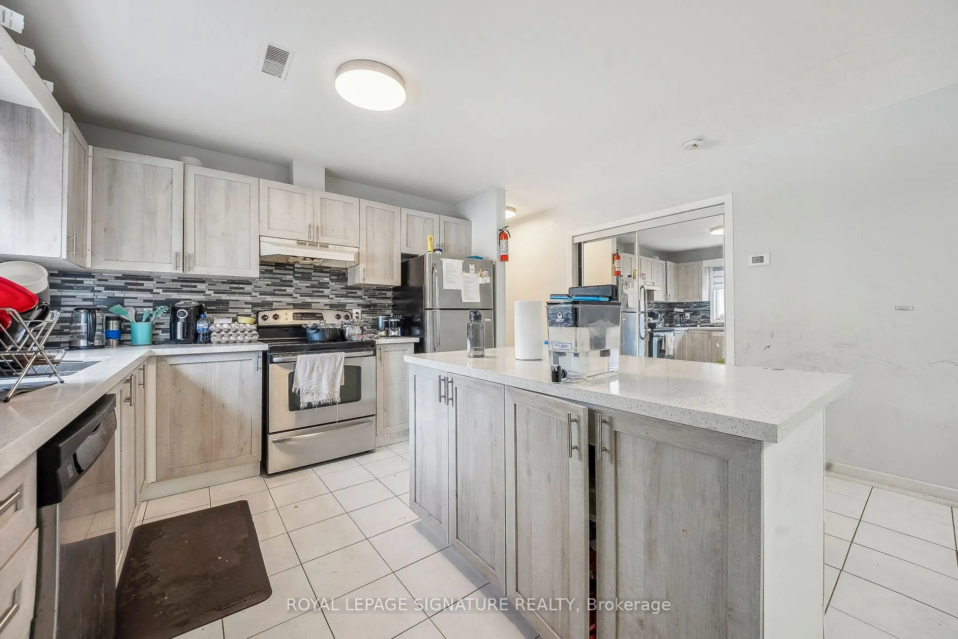 90 Tisdale Street S