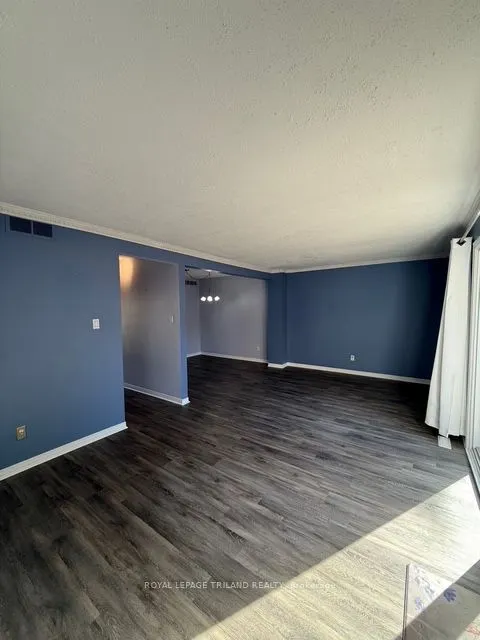 770 Fanshawe Park Road E, #22