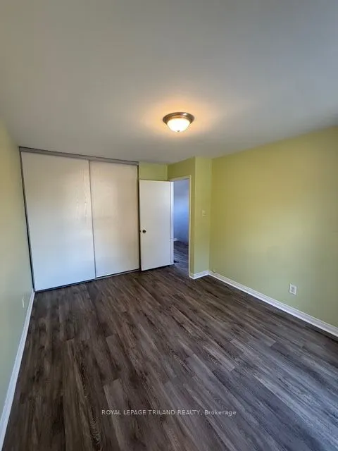 770 Fanshawe Park Road E, #22