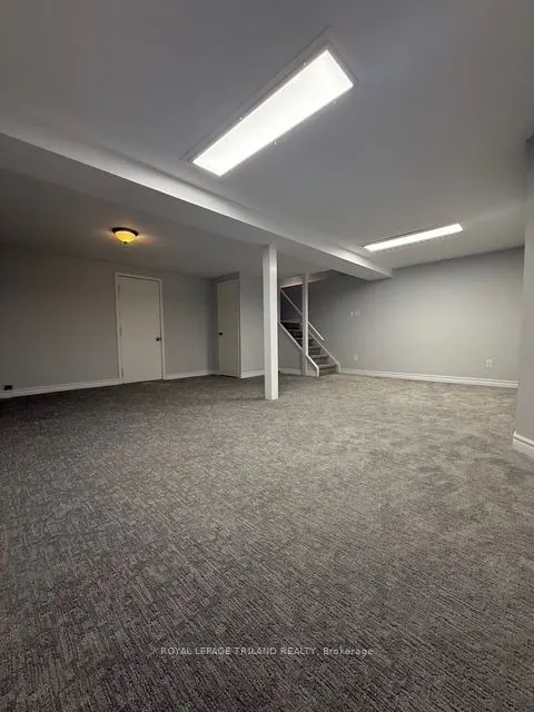 770 Fanshawe Park Road E, #22