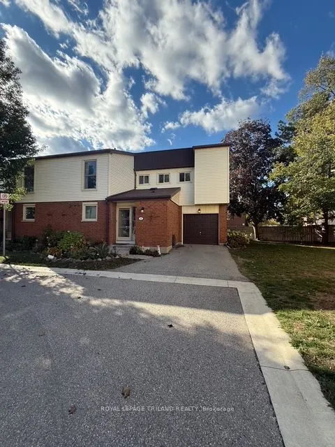 770 Fanshawe Park Road E, #22