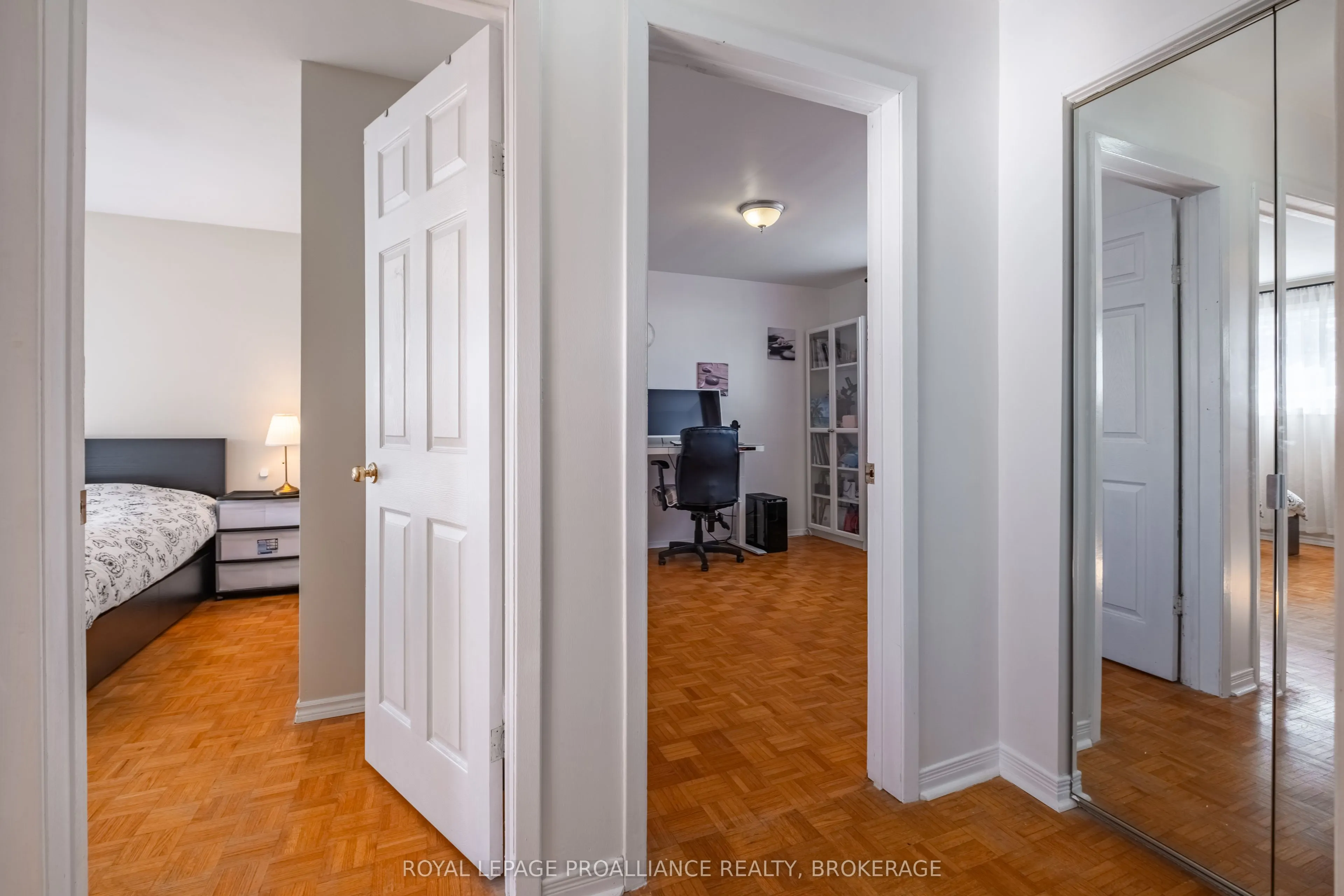 687 Harrow Place