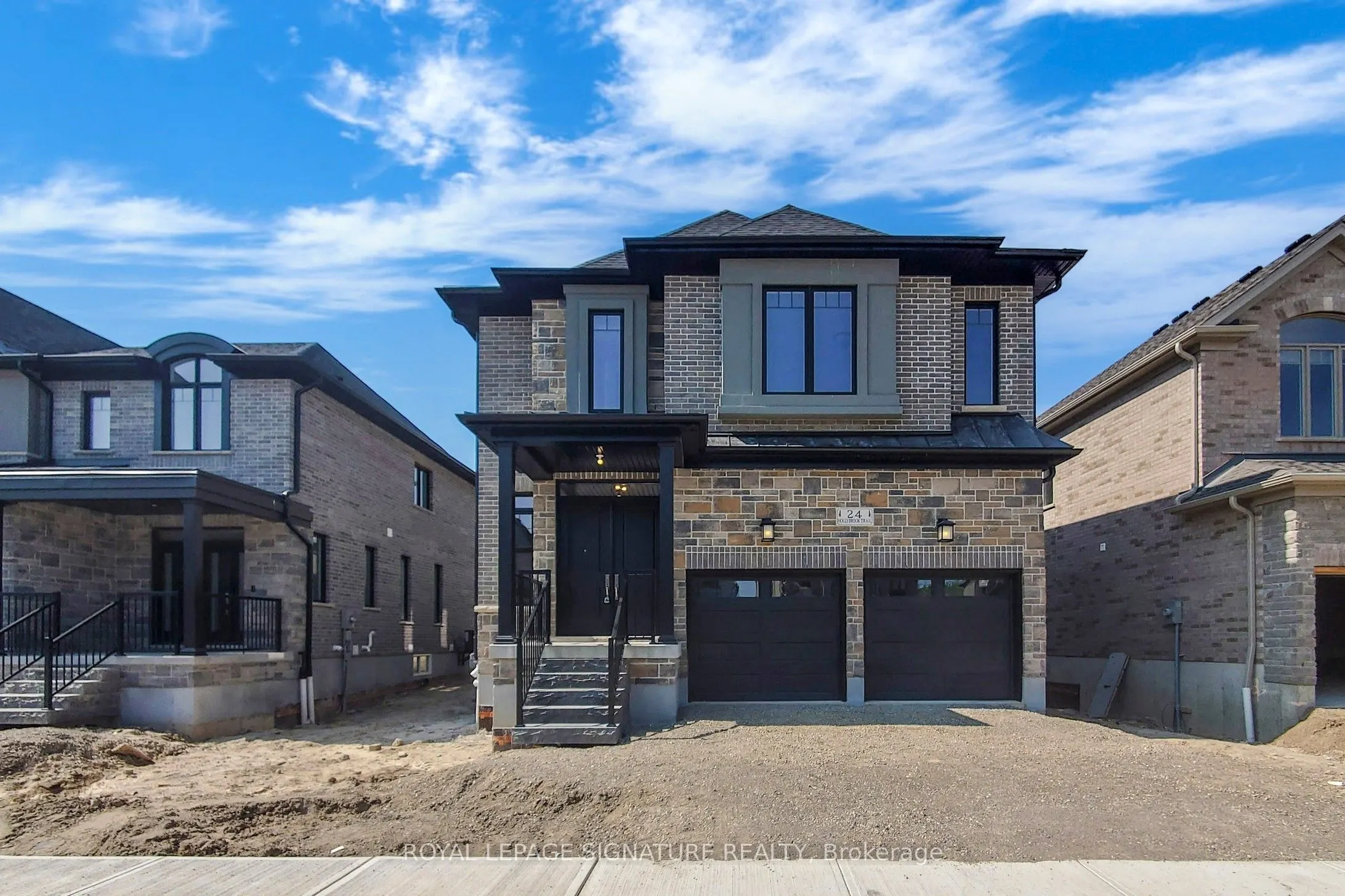 24 Hollybrook Trail