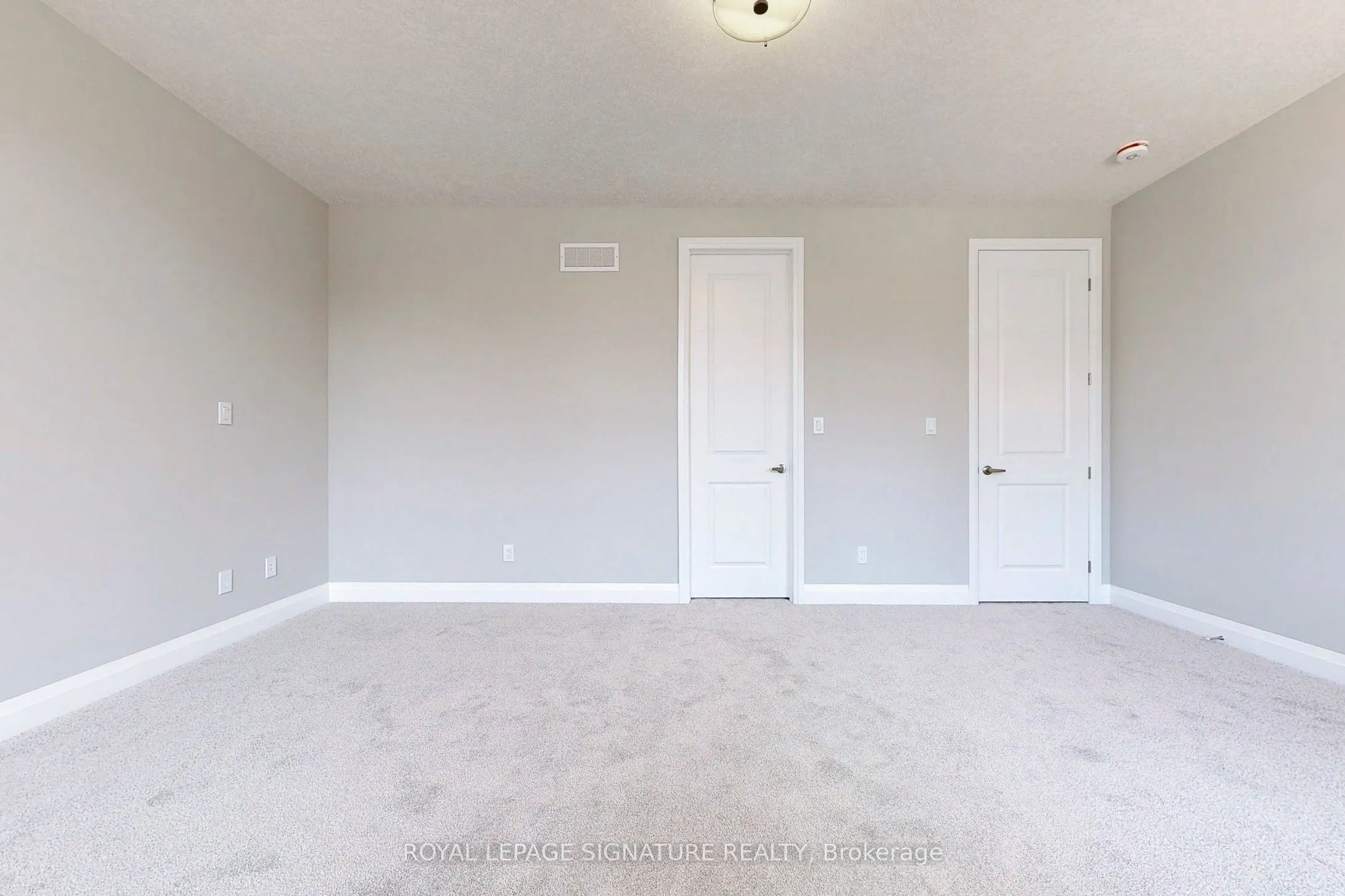 24 Hollybrook Trail