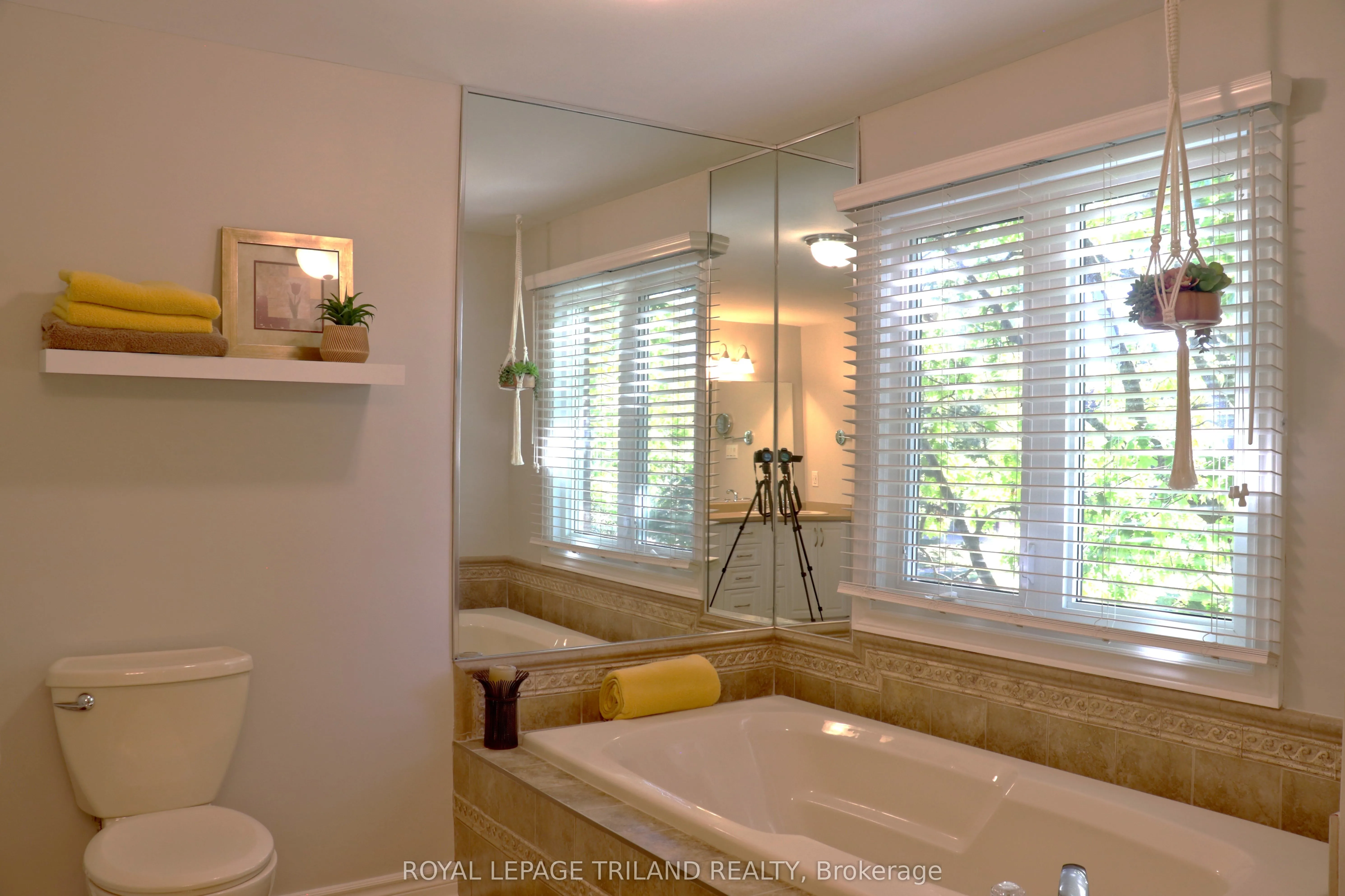 70 Sunnyside Drive, #1