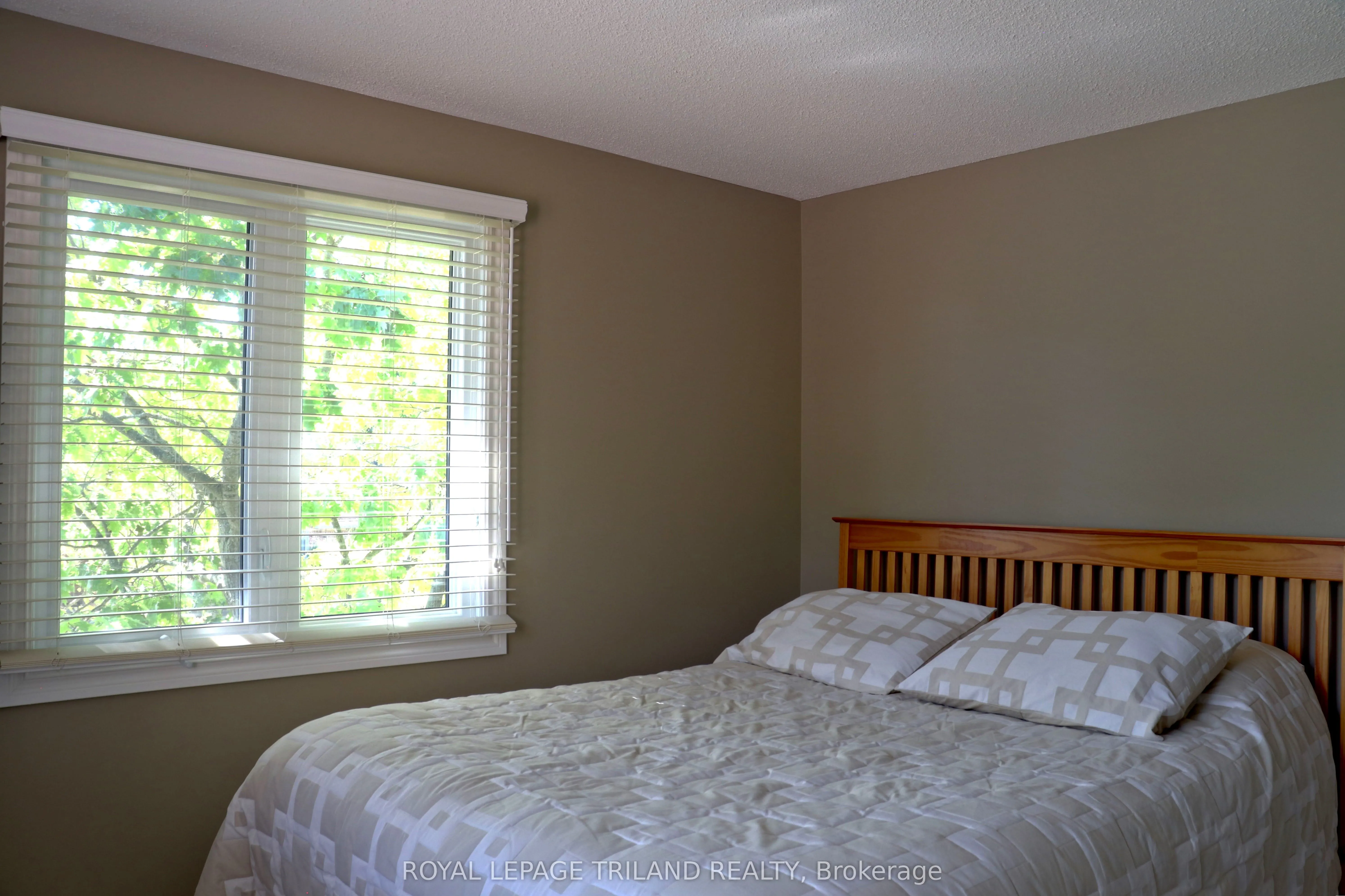 70 Sunnyside Drive, #1