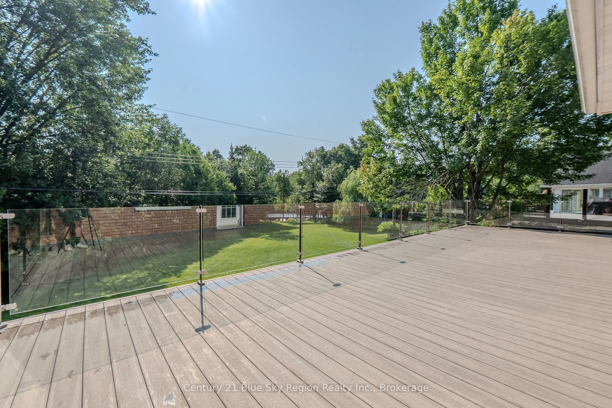 614 Guinevere Court