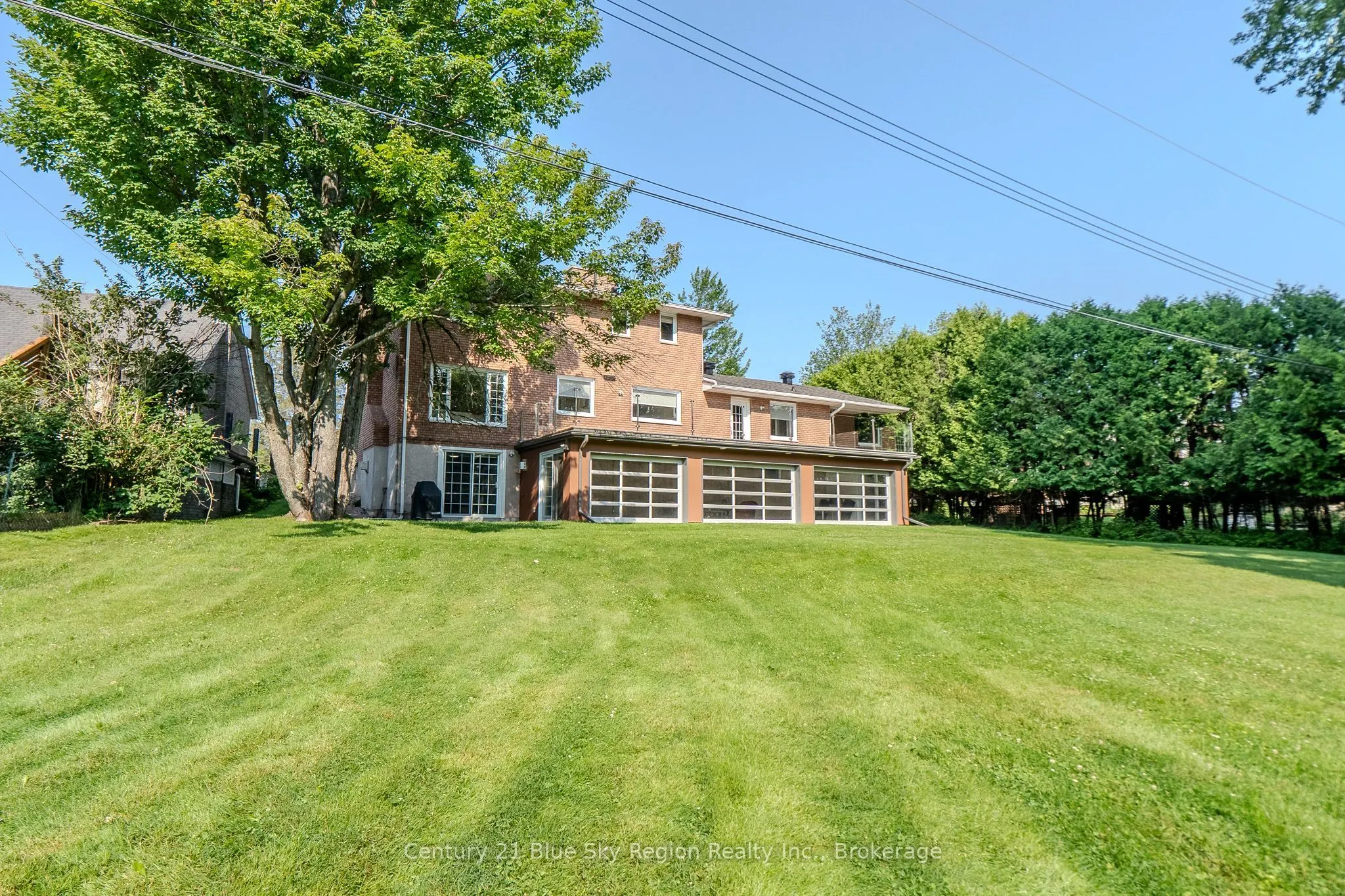 614 Guinevere Court