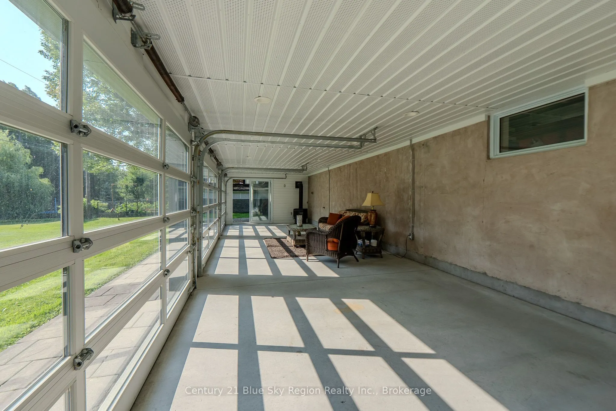 614 Guinevere Court